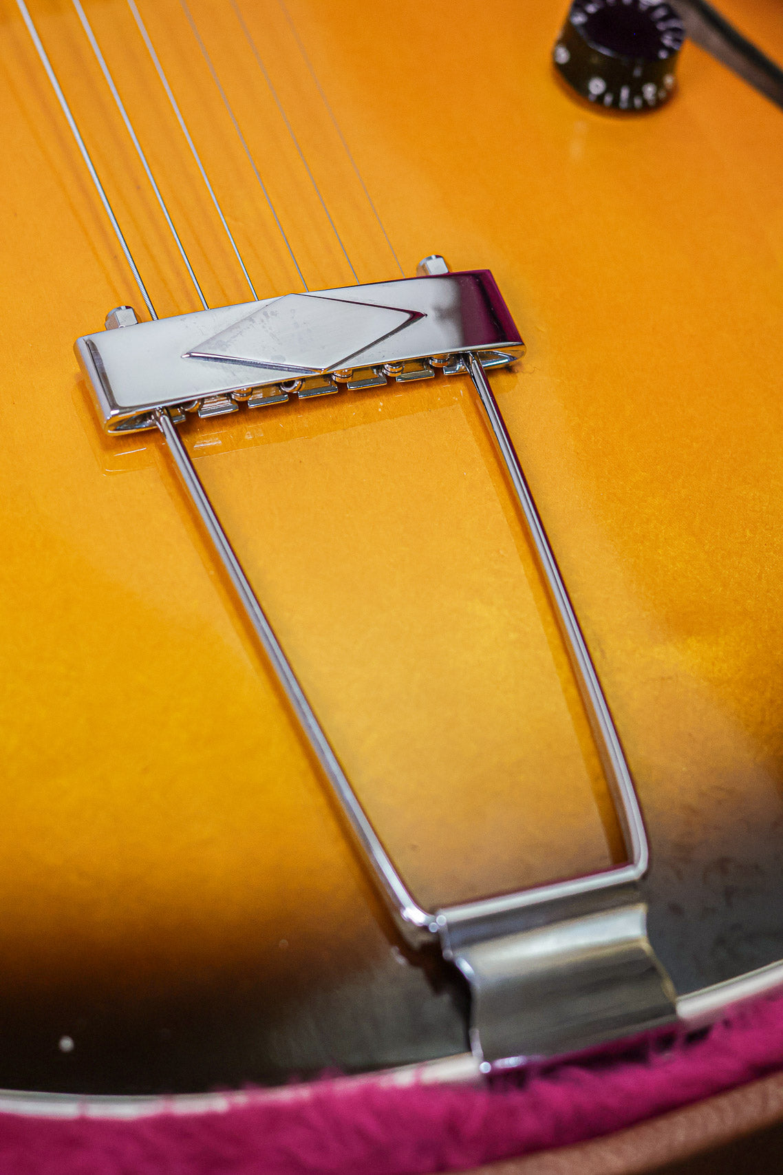 Gibson ES-135 Memphis 2000 | Sunburst