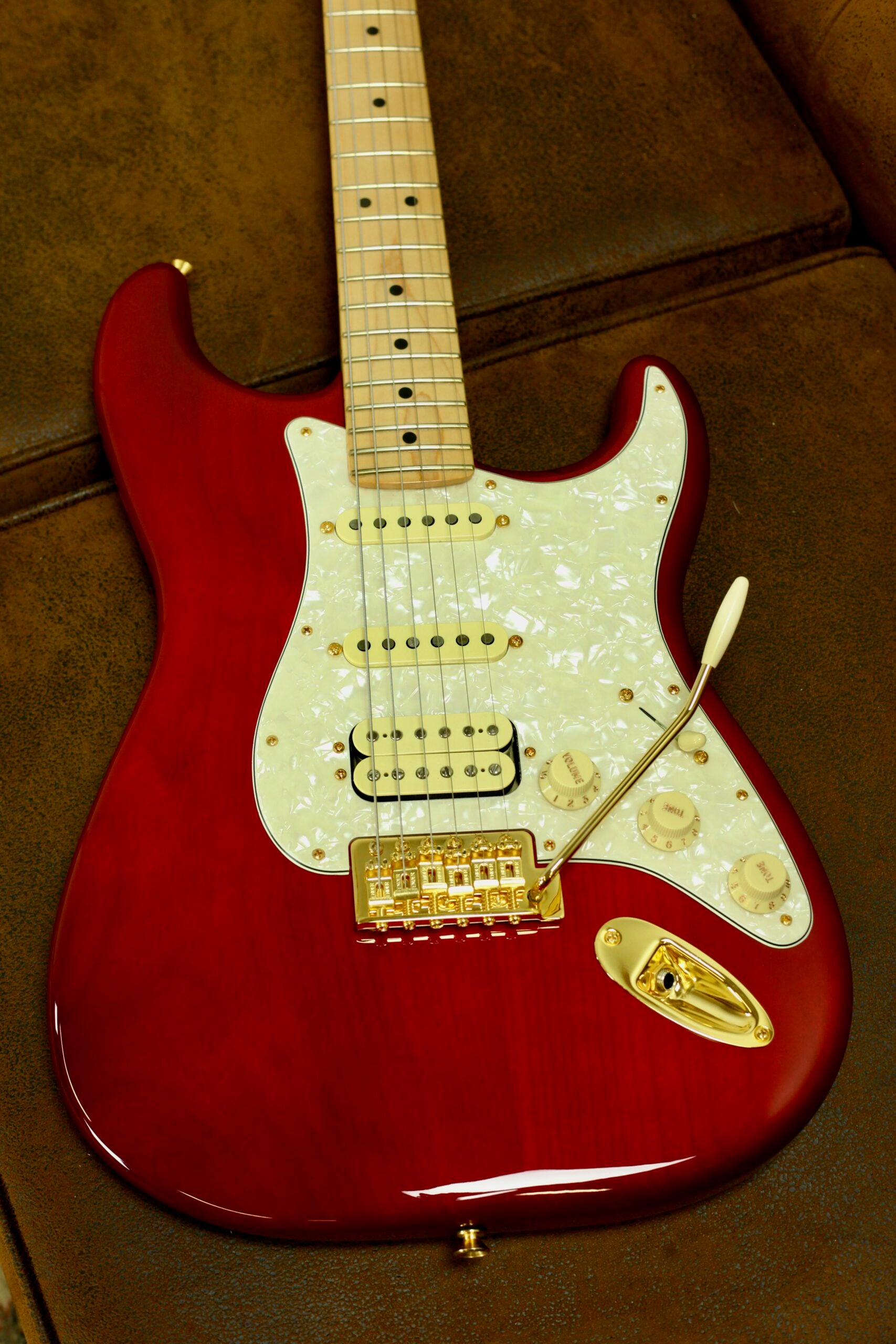 Fender Tash Sultana Stratocaster | Transparent Cherry