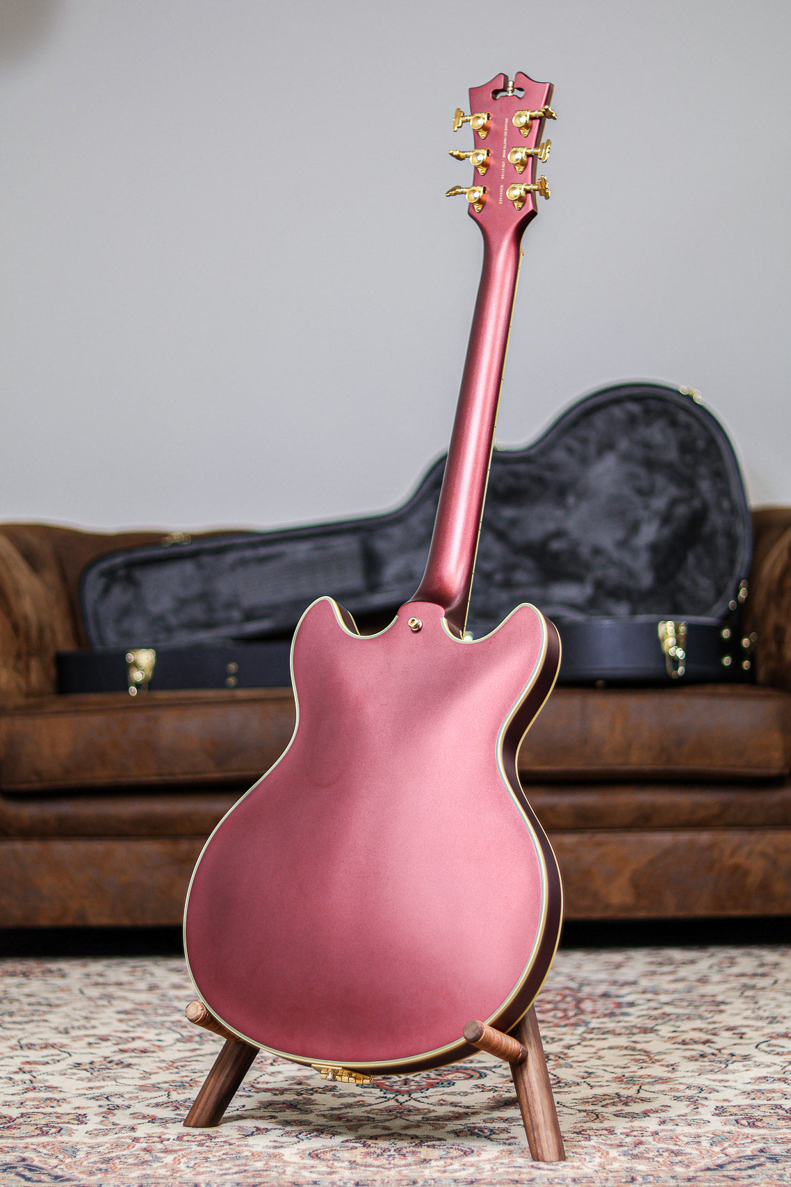 D’Angelico Deluxe DC Limited Edition 2020 | Matte Wine