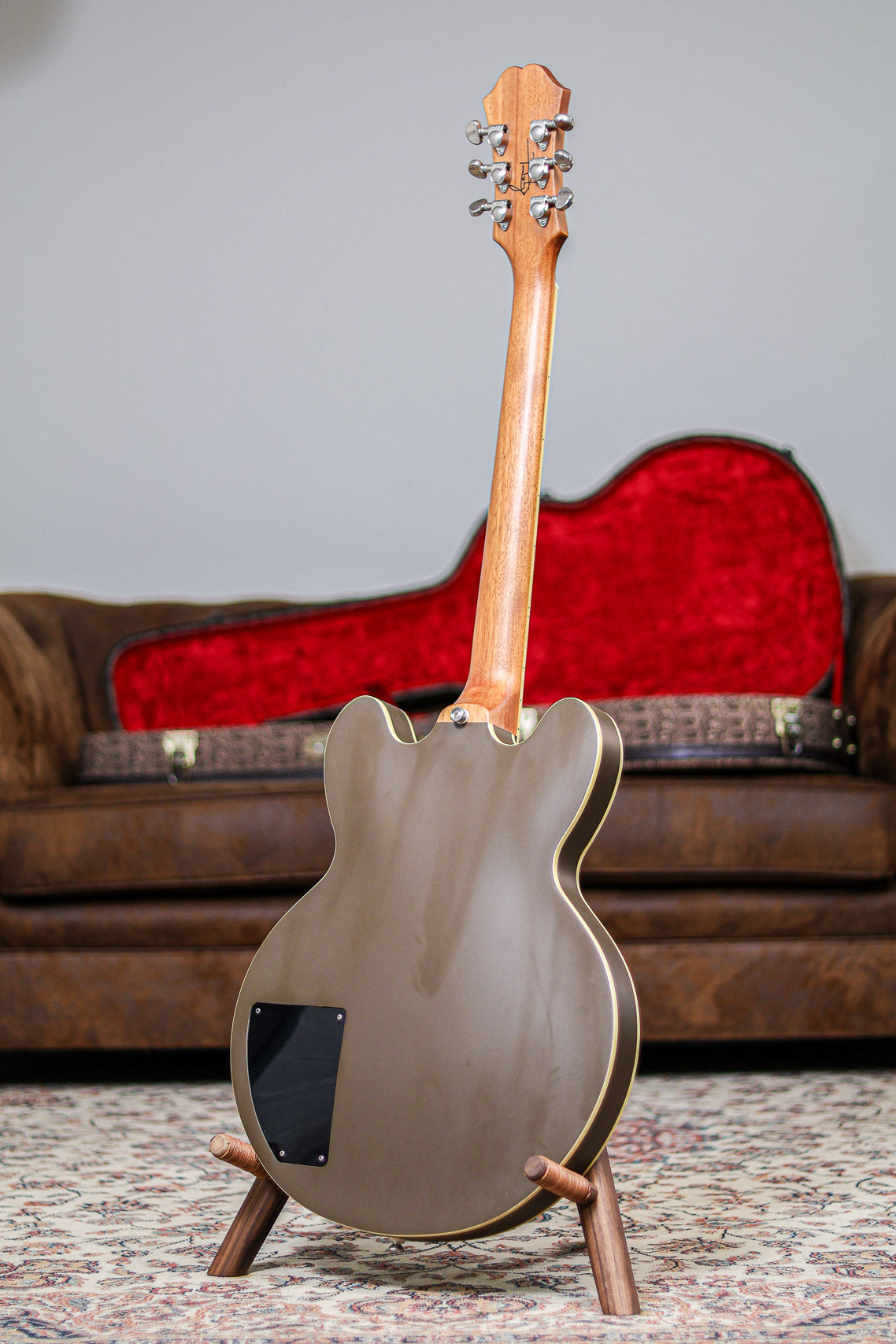 Epiphone Tom DeLonge Signature ES-333 | Brown Cream Stripe