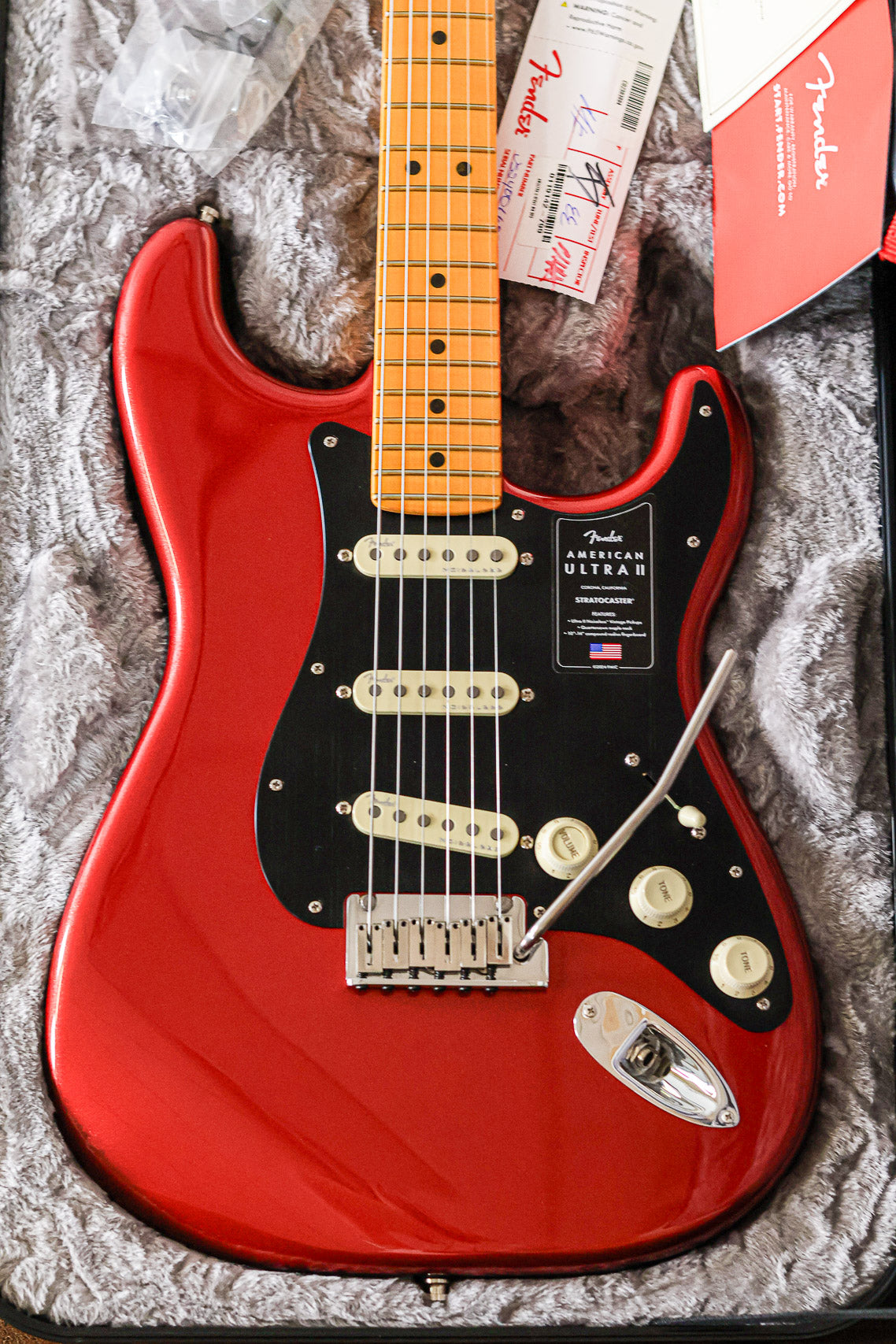 Fender American Ultra II Stratocaster | Sinister Red