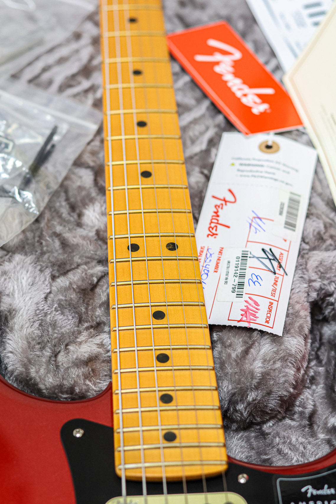 Fender American Ultra II Stratocaster | Sinister Red