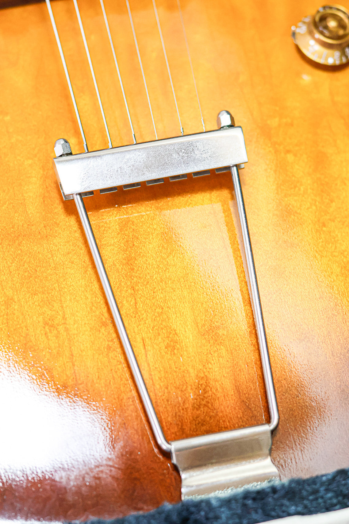 King Snake Curtis | Tobacco Sunburst