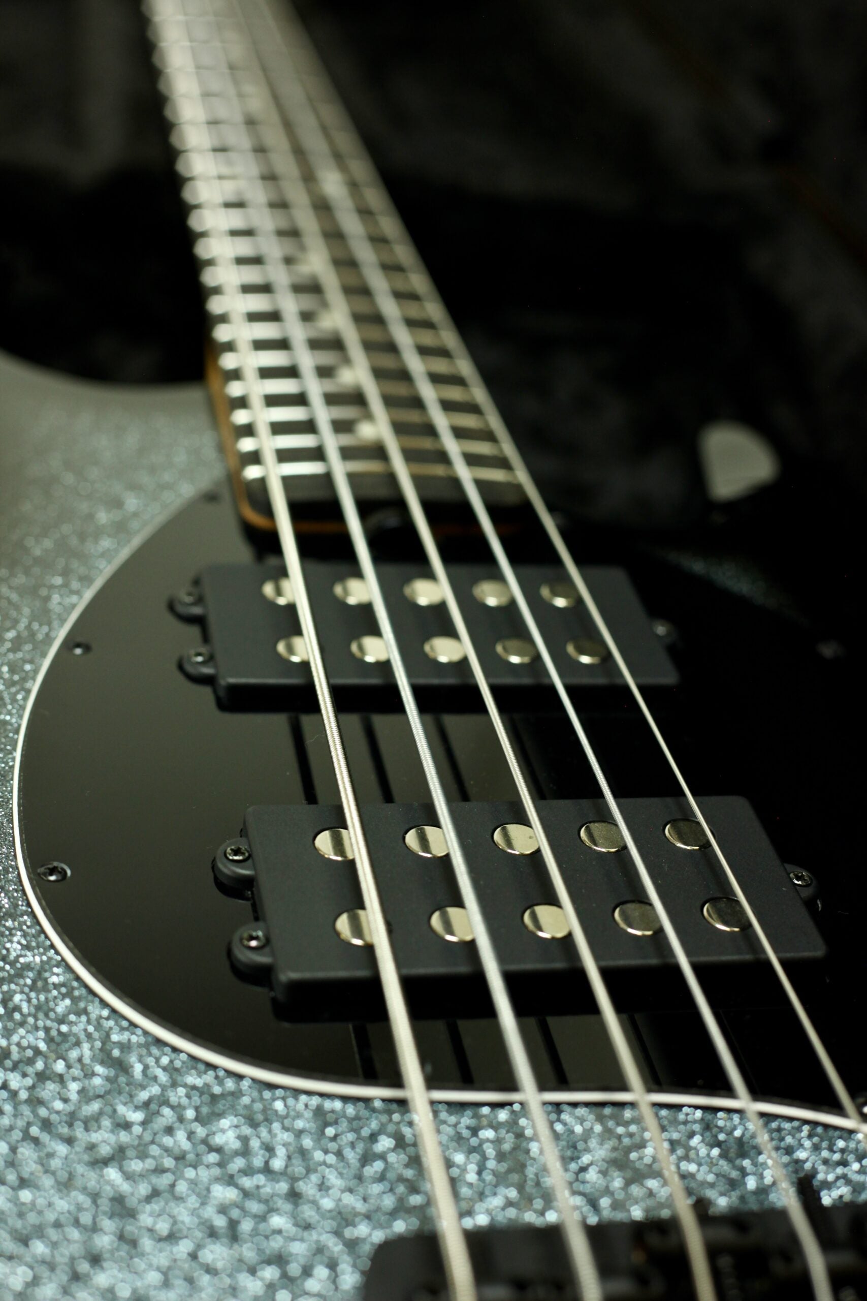 Music Man Stingray 5 | Black Rock