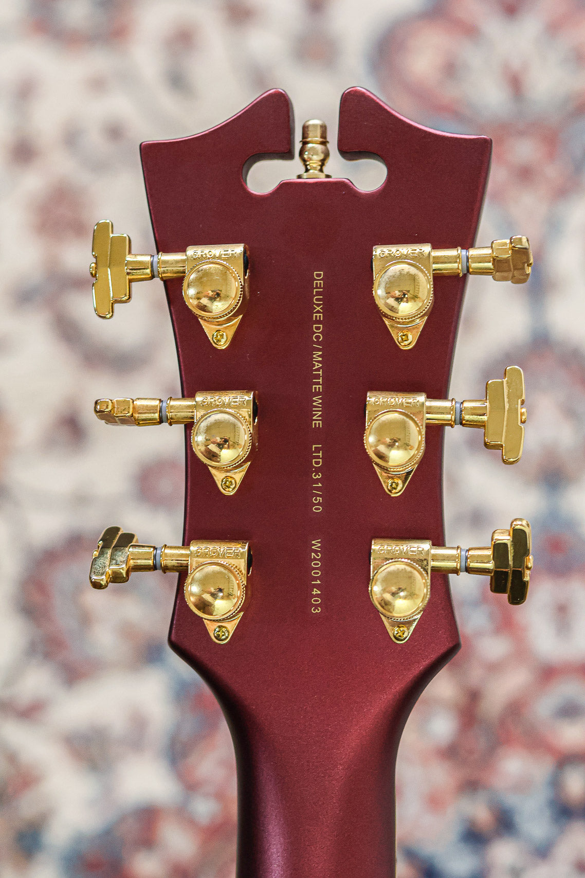 D’Angelico Deluxe DC Limited Edition 2020 | Matte Wine