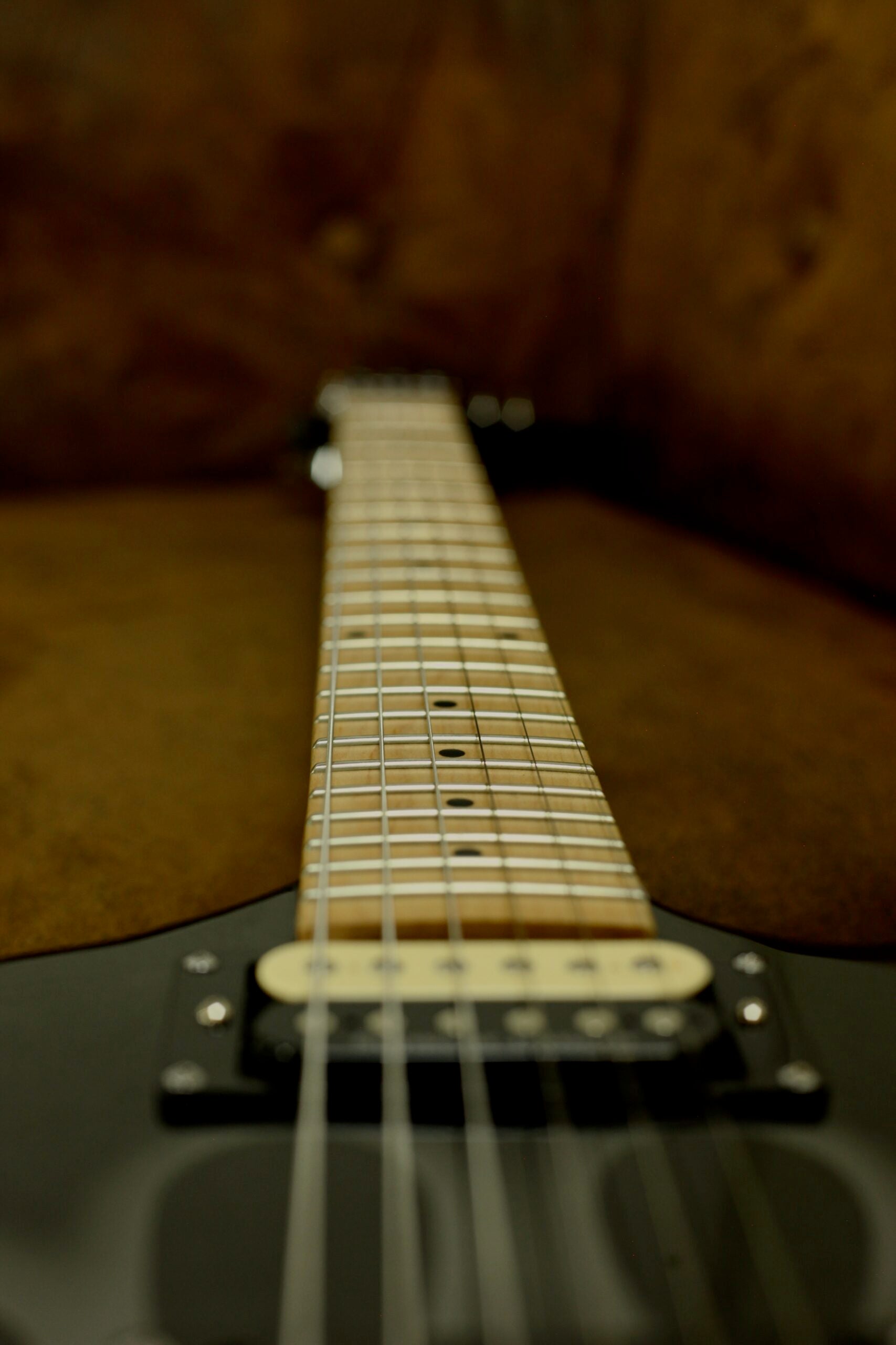 Kramer Guitars Tracii Guns Gunstar Voyager | Black Flame