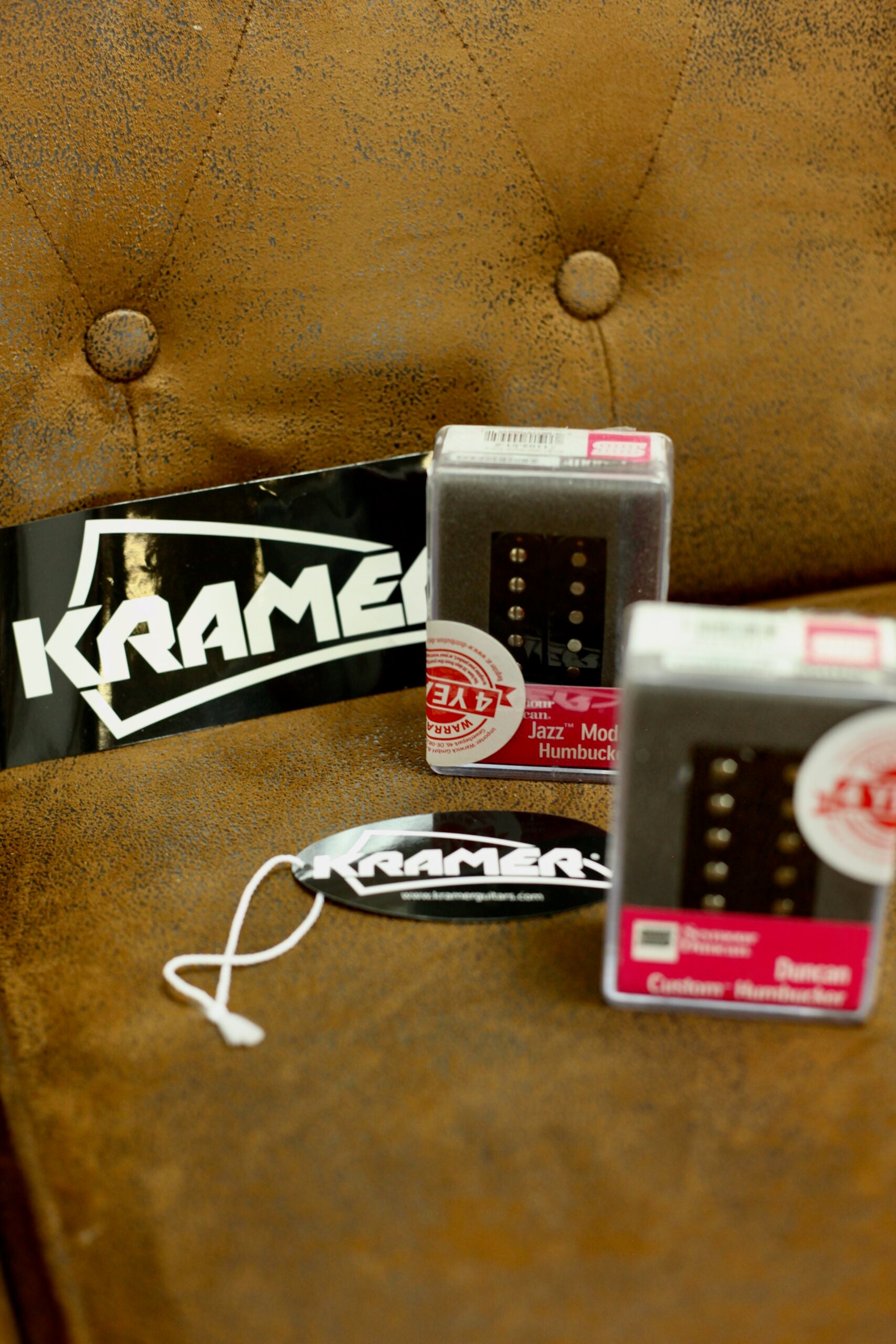 Kramer Guitars Tracii Guns Gunstar Voyager | Black Flame