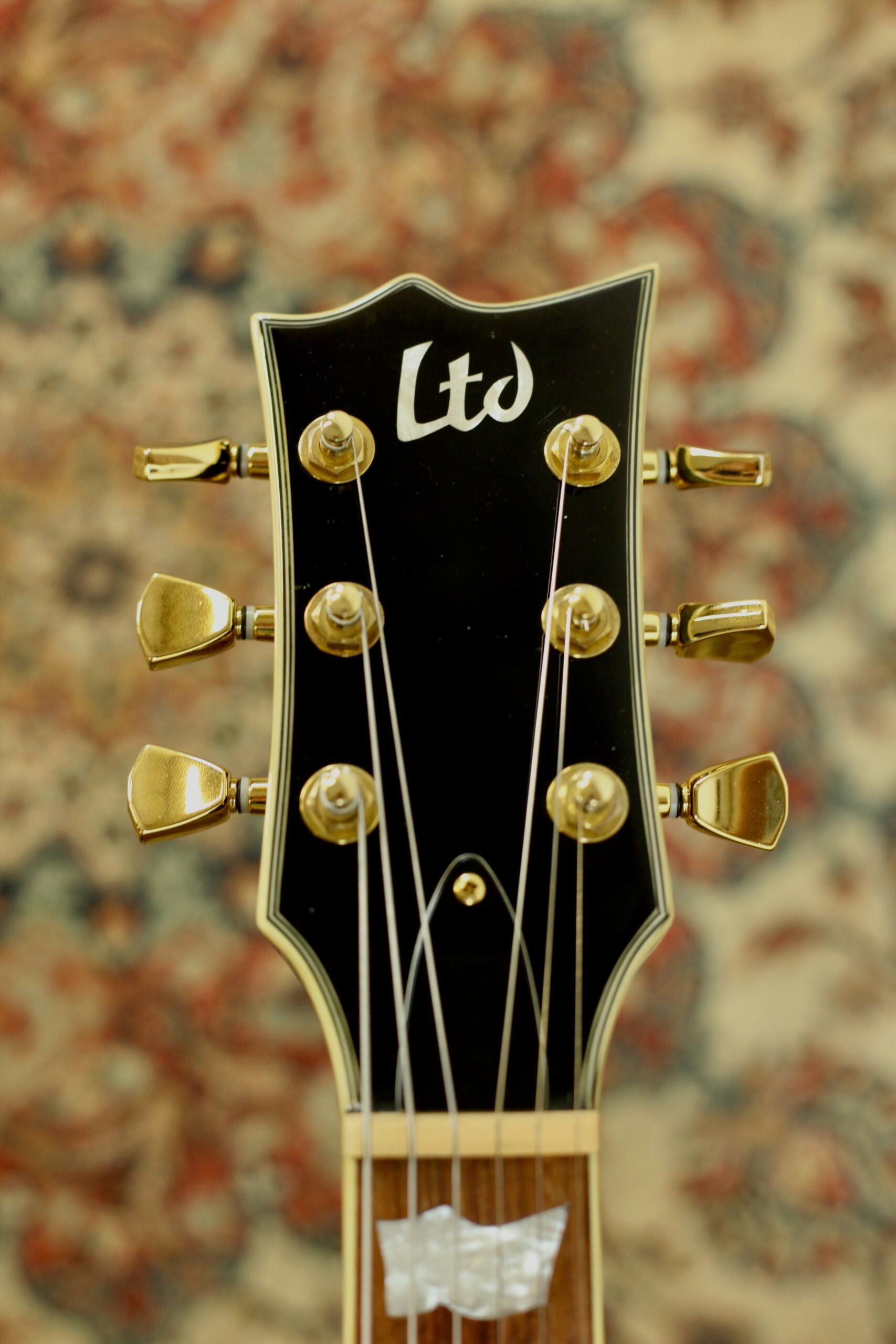 ESP LTD EC-256 | Black