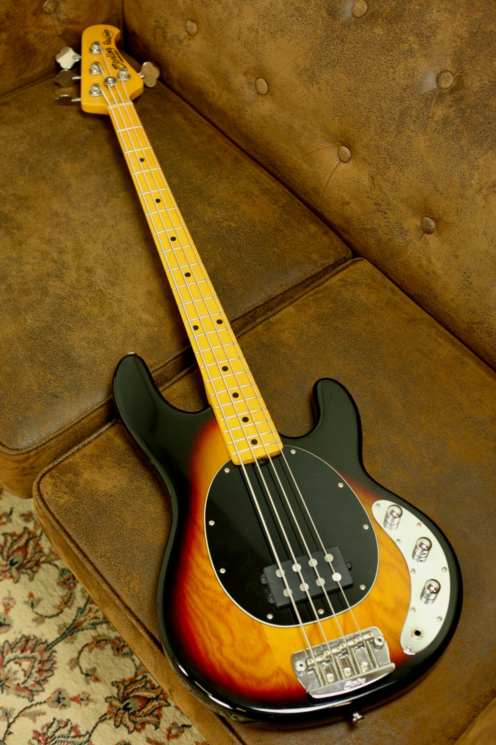 Sterling by Musicman Ray34CA | Tobacco Sunburst