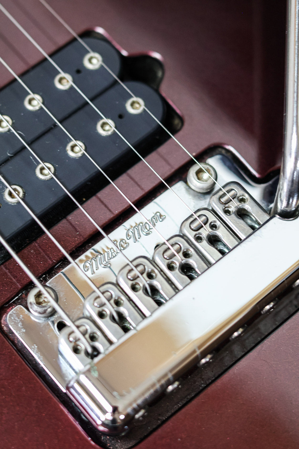 Ernie Ball John Petrucci JP6 | Pearl Redburst