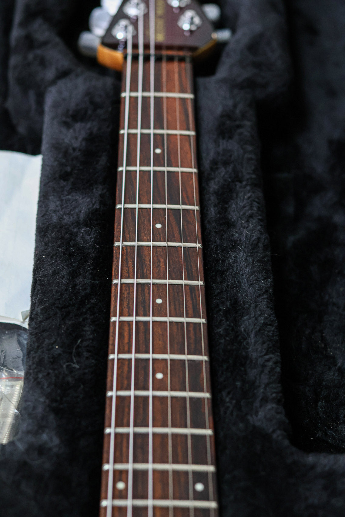 Ernie Ball John Petrucci JP6 | Pearl Redburst