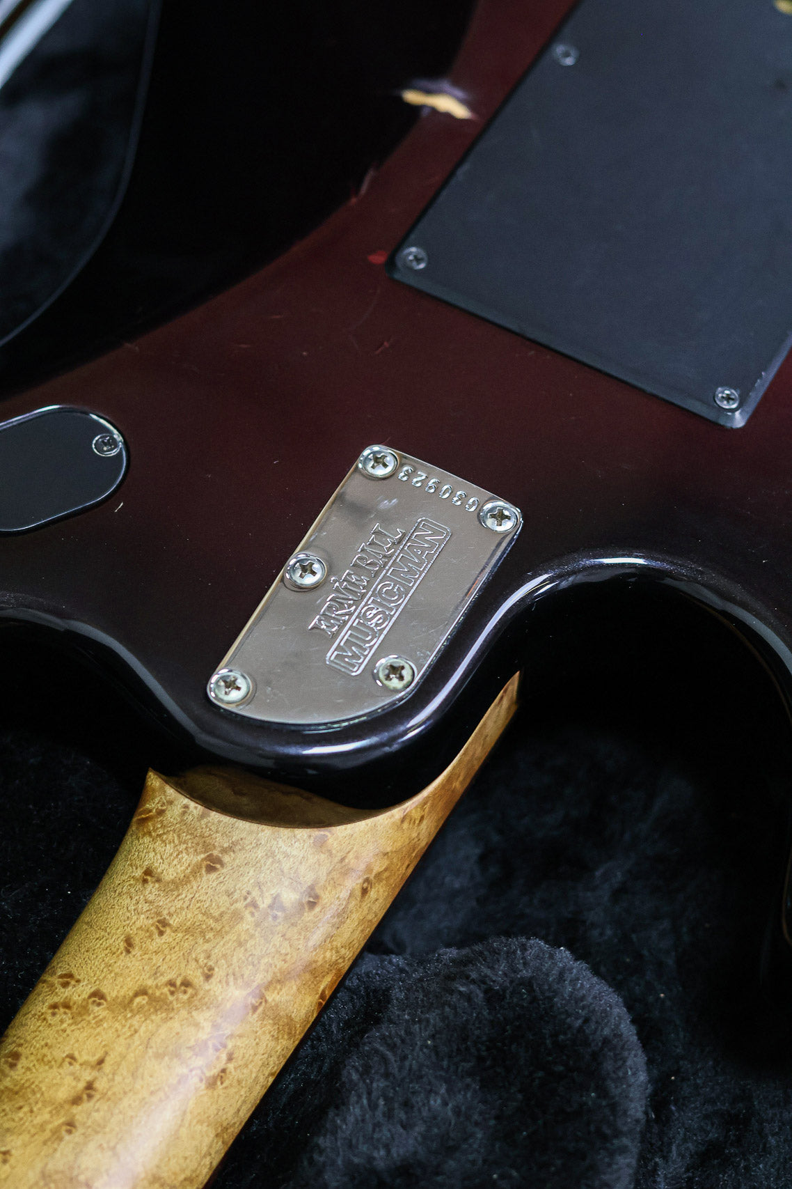 Ernie Ball John Petrucci JP6 | Pearl Redburst