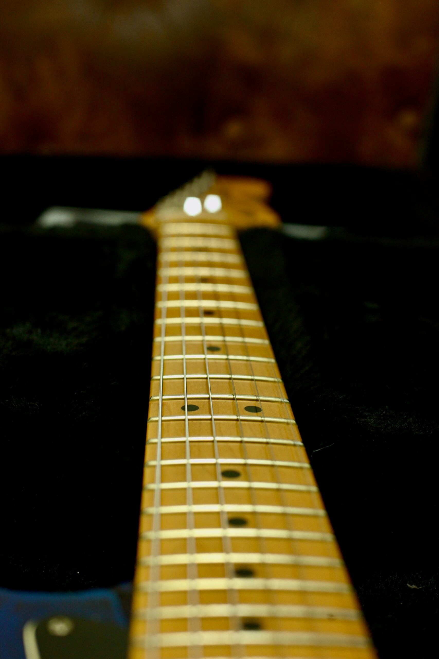 Fender Ltd Sandblasted Ash Stratocaster 2015 | Sapphire Blue