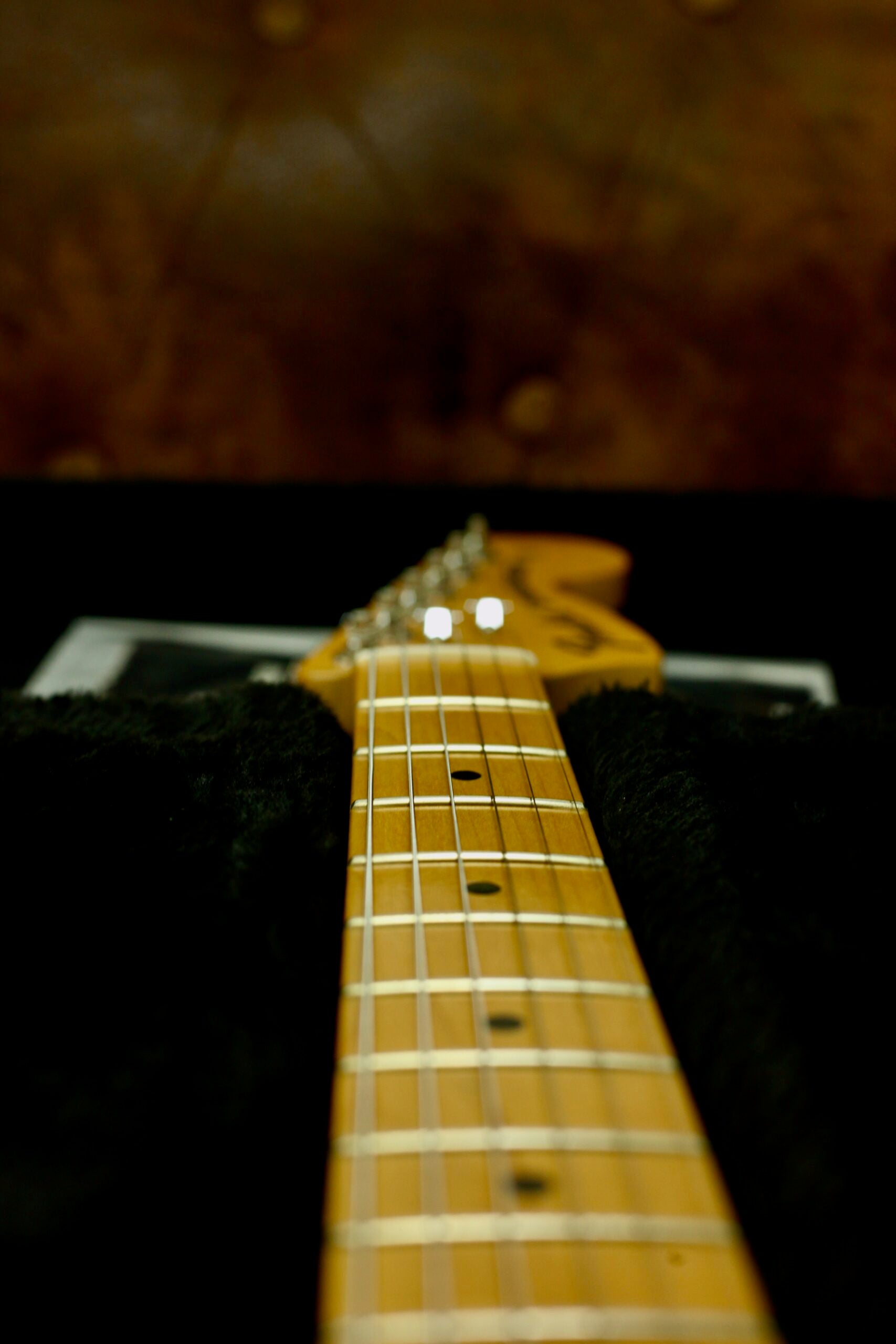 Fender Ltd Sandblasted Ash Stratocaster 2015 | Sapphire Blue