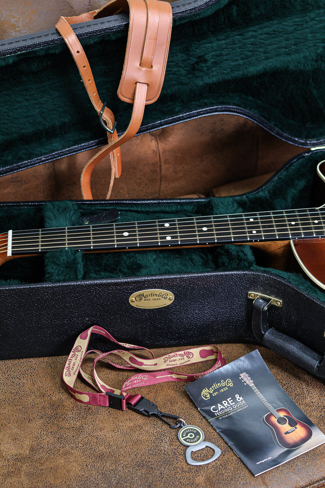 Martin GPC Black Walnut  | Sunburst