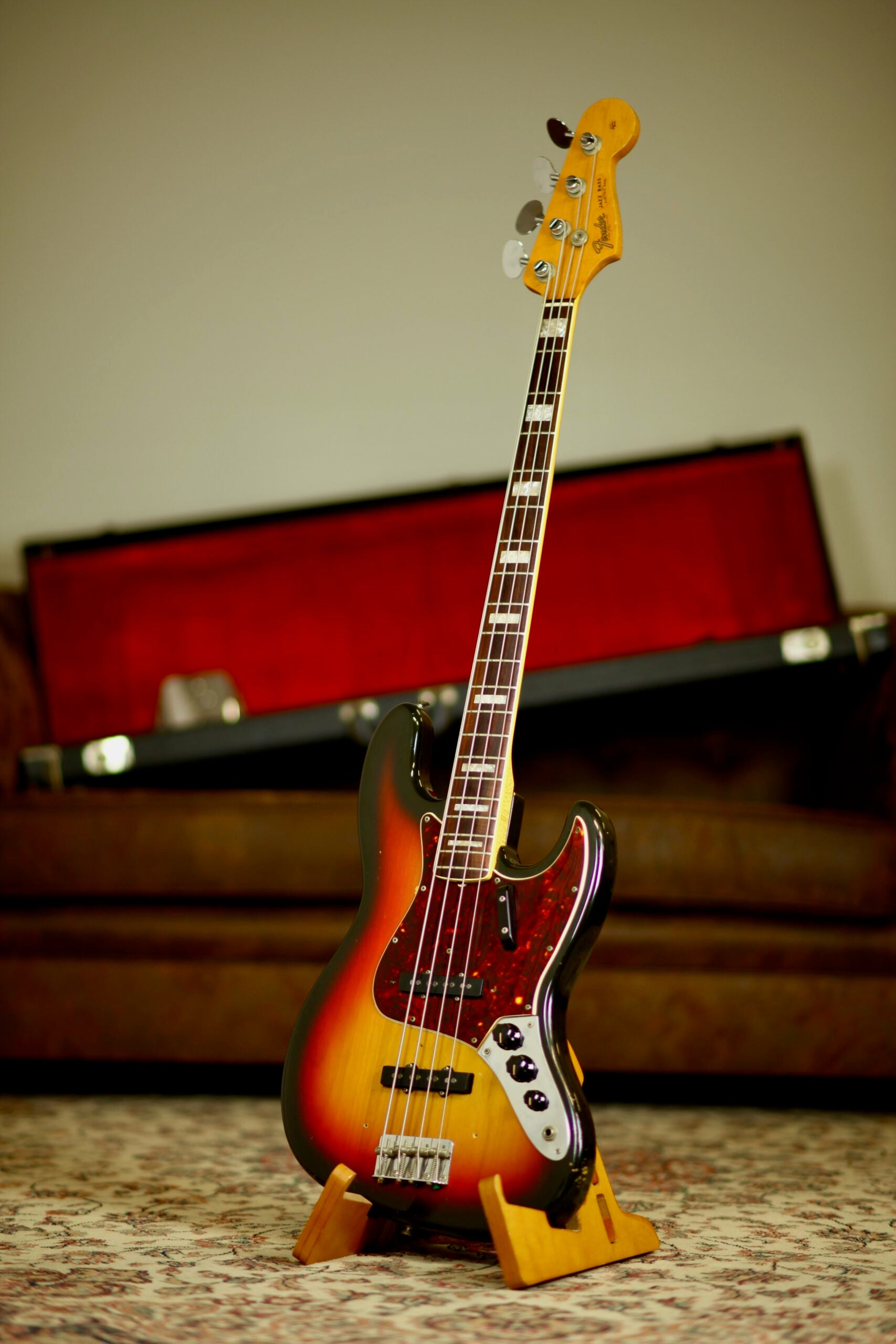 Fender Jazz Bass 1968 4.060kg | 3-Tone Sunburst