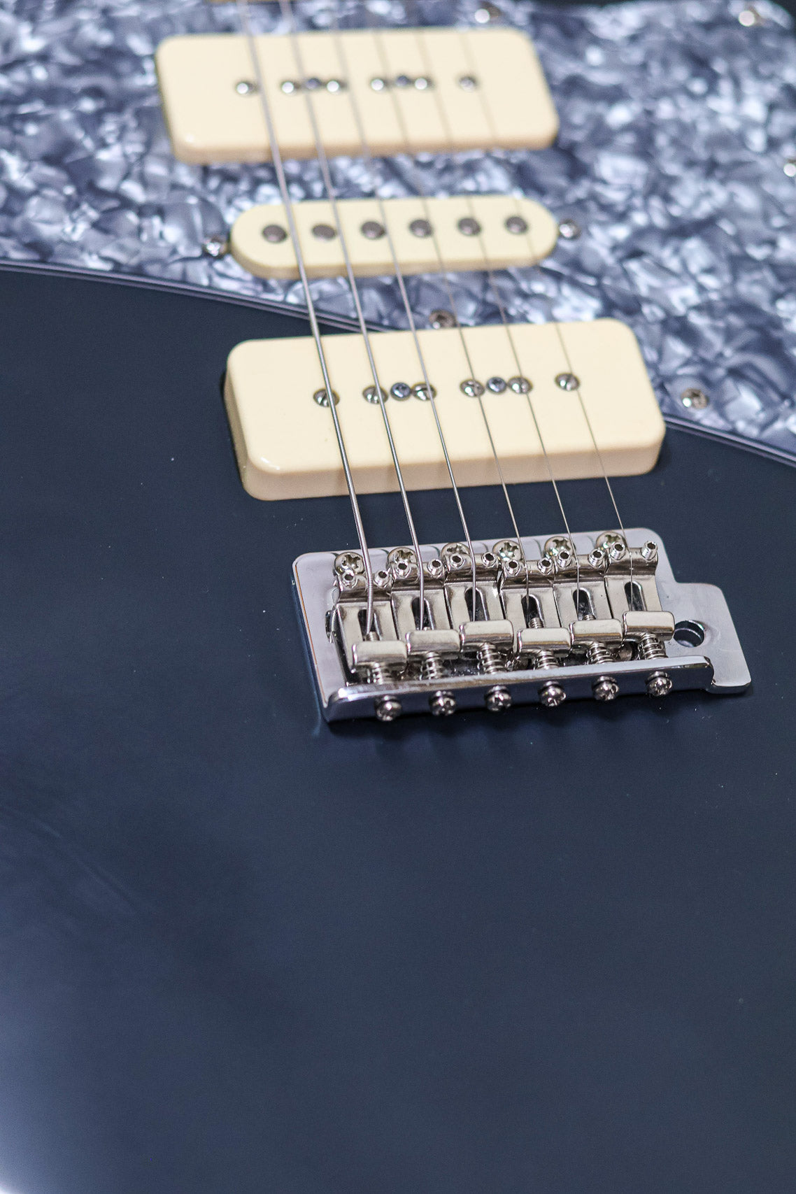 D'Angelico Deluxe Bob Weir Bedford | Matte Stone