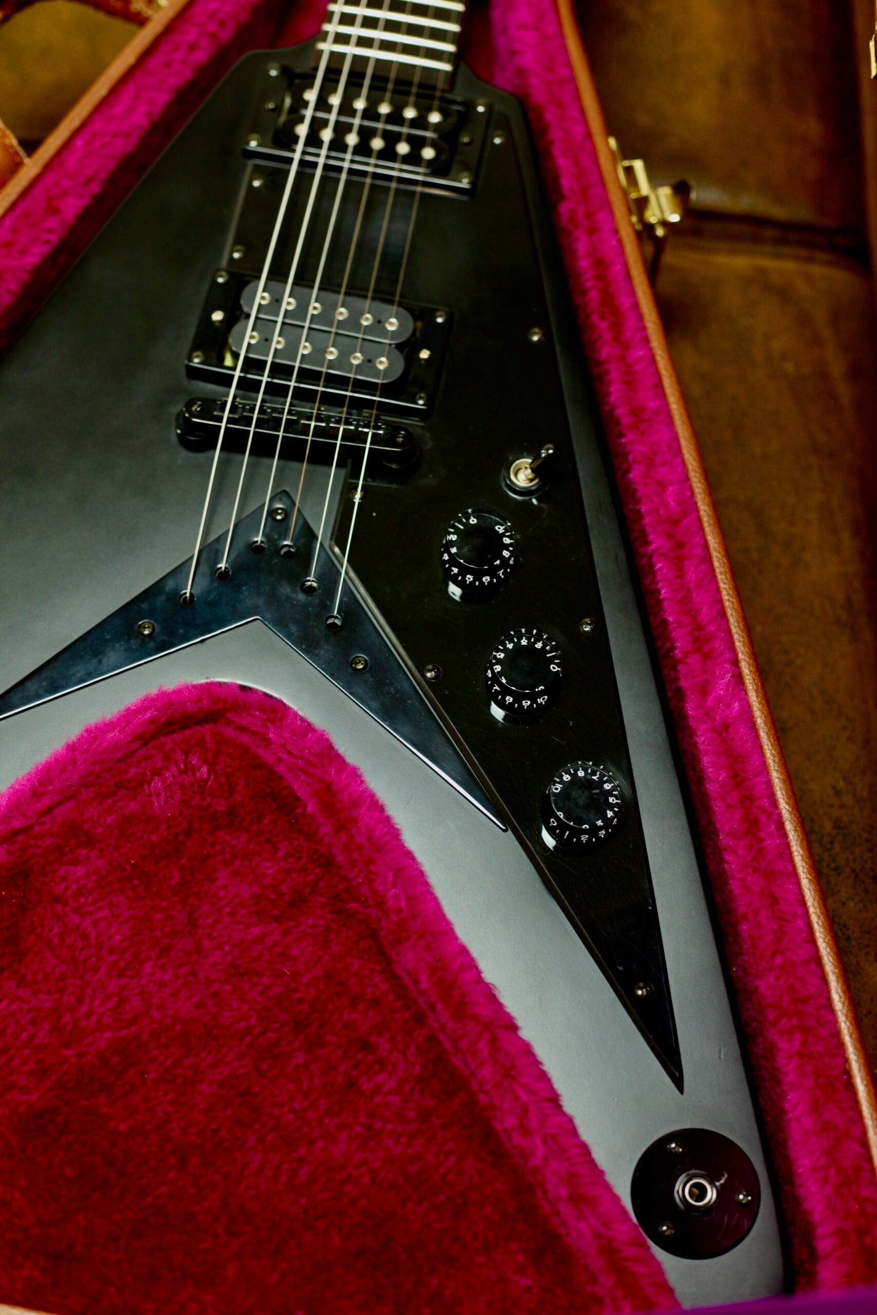Epihpone Goth '58 Flying V 2002 | Pitch Black