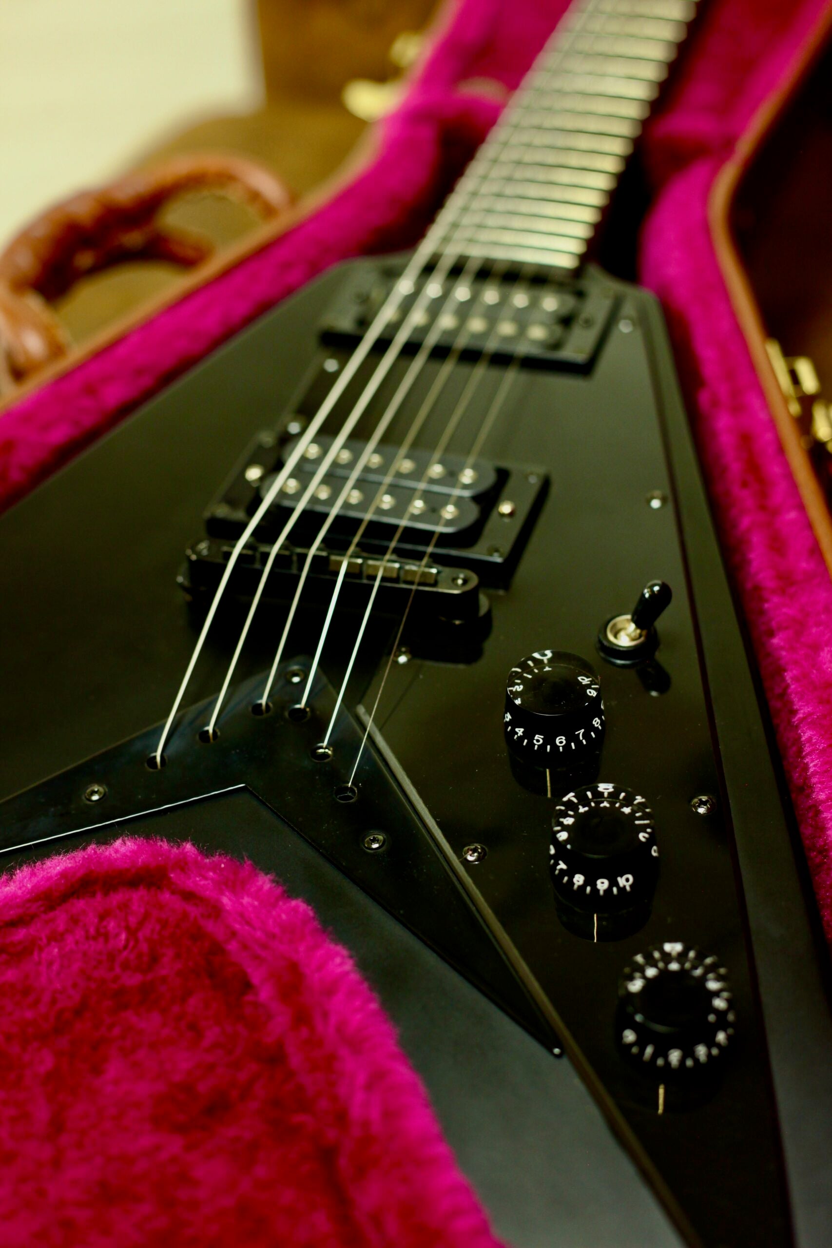 Epihpone Goth '58 Flying V 2002 | Pitch Black