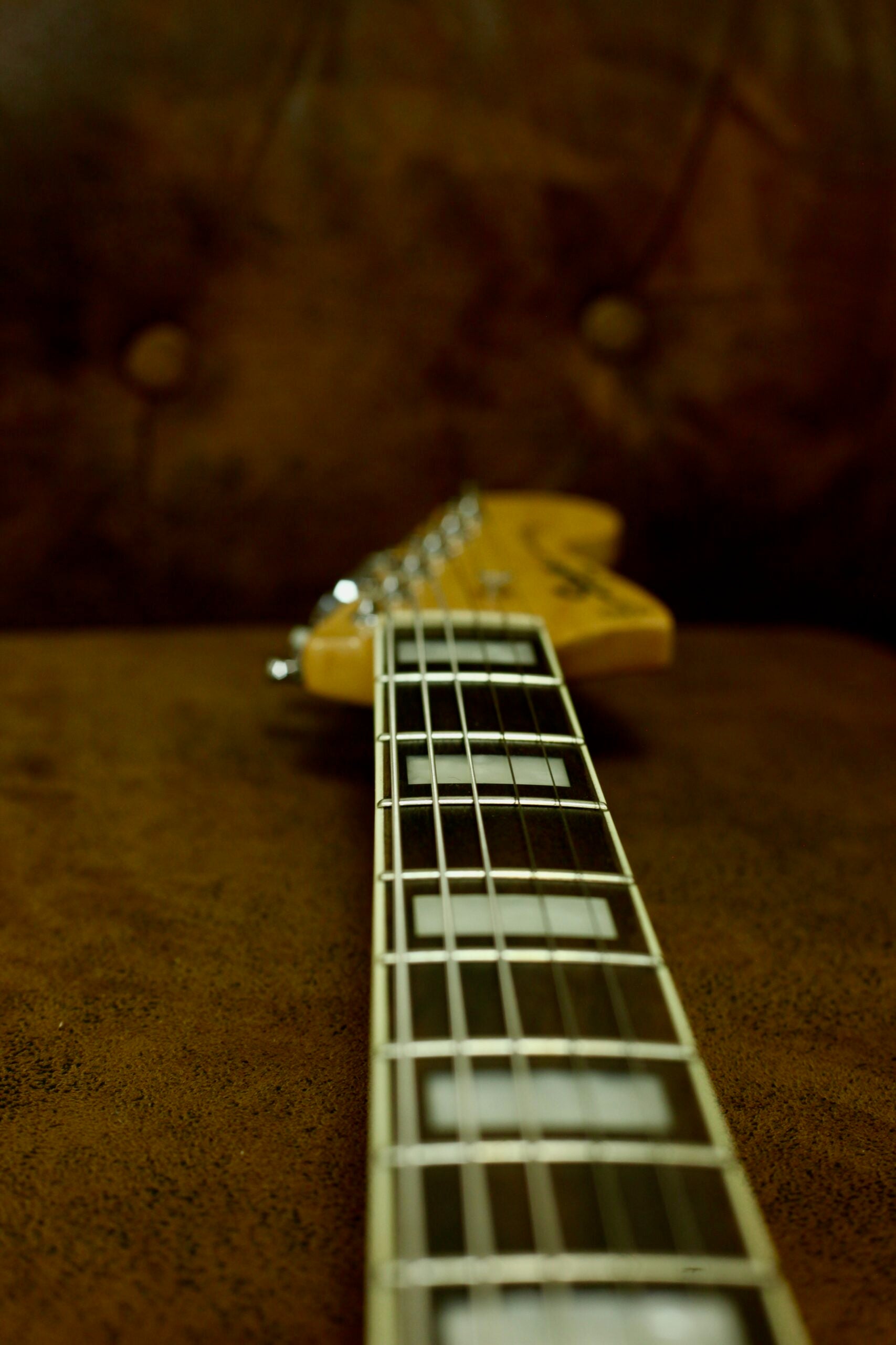 Squier Vintage Modified Baritone Jazzmaster | Antigua