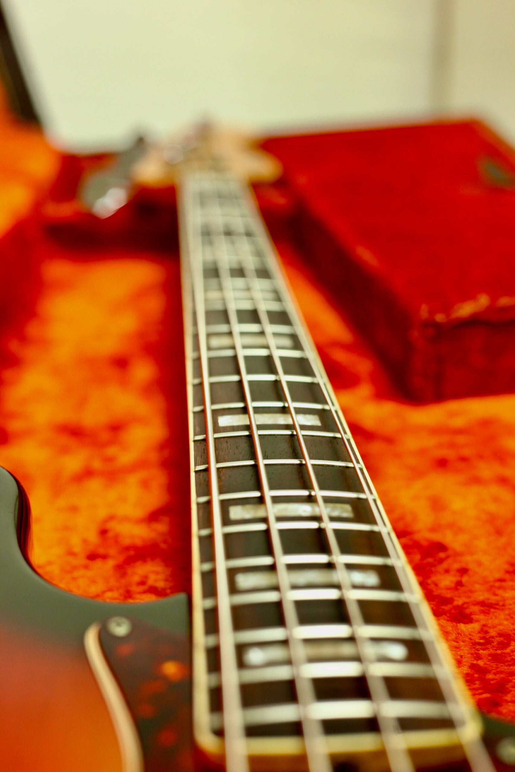Fender Jazz Bass 1968 4.060kg | 3-Tone Sunburst