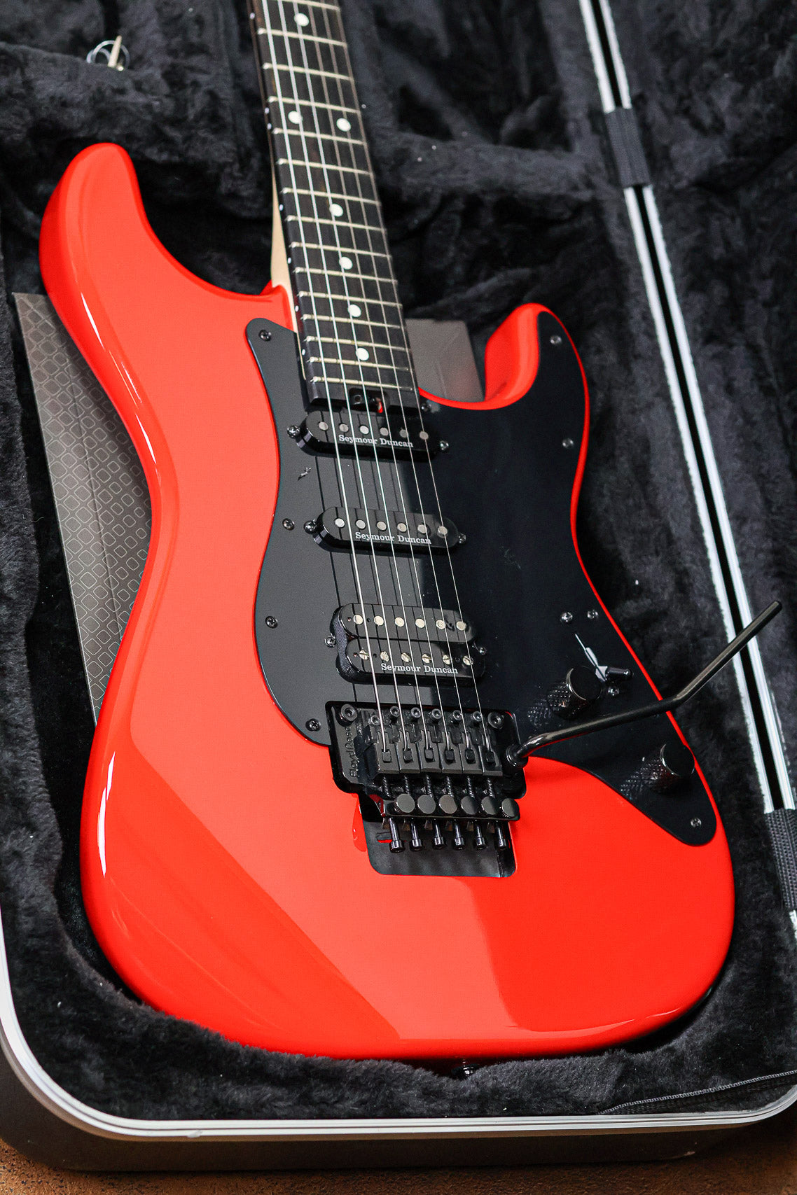 Charvel Pro-Mod So-Cal HSS FR 2022 | Ferrari Red
