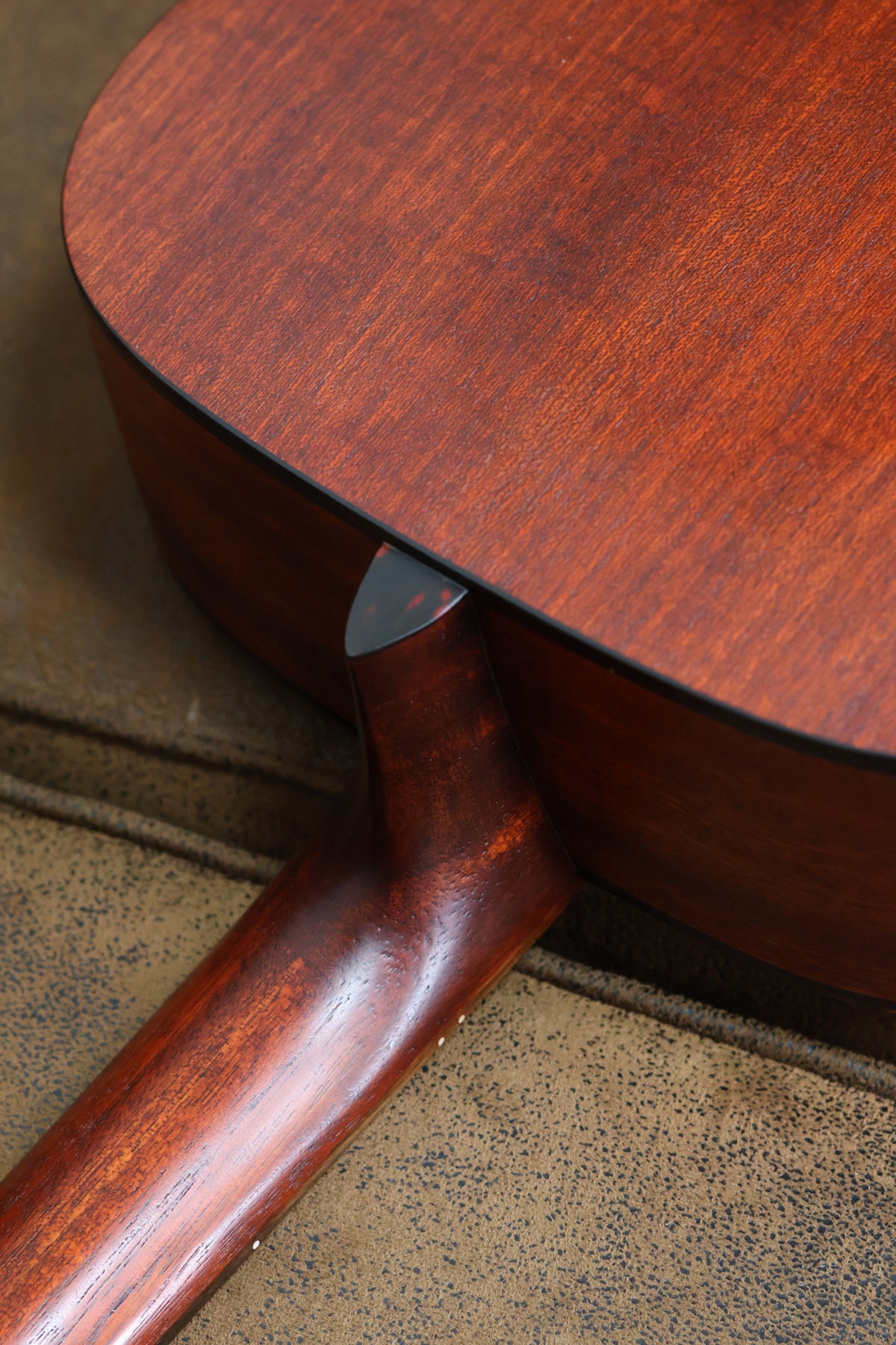 Eastman E1DL | Satin
