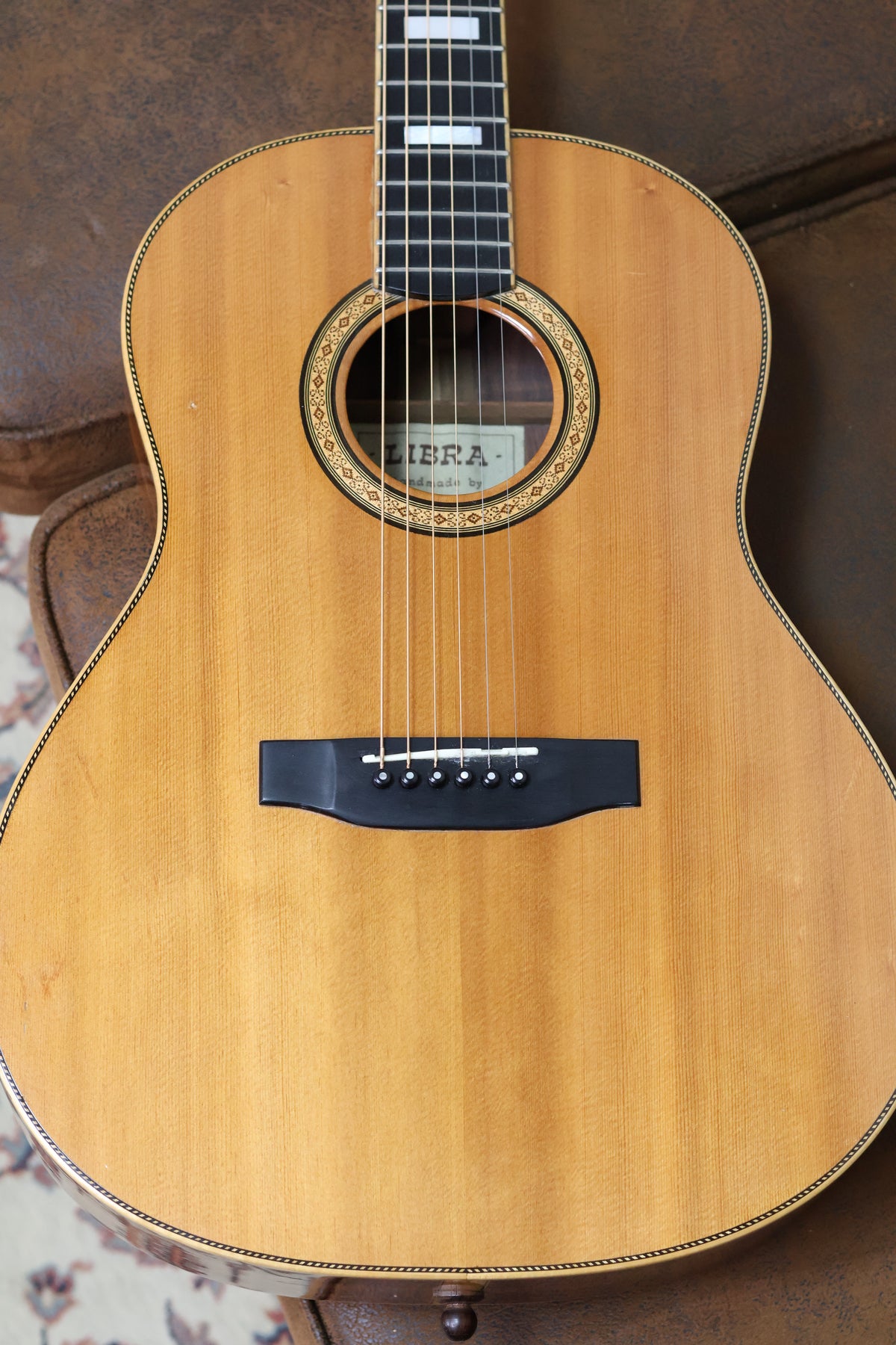 Anton Wiegers Libra 1982 | Natural