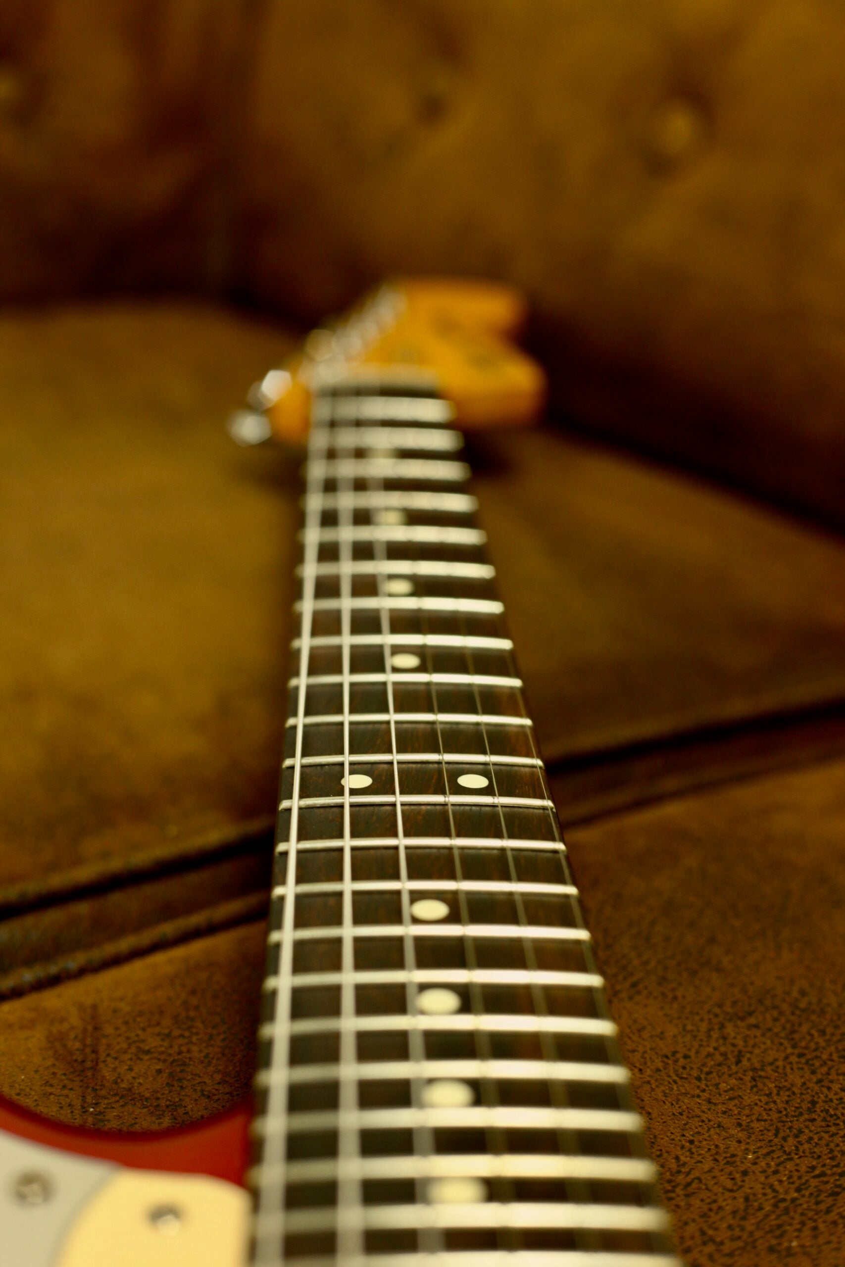 Squier Vintage Modified Jaguar | Candy Apple Red