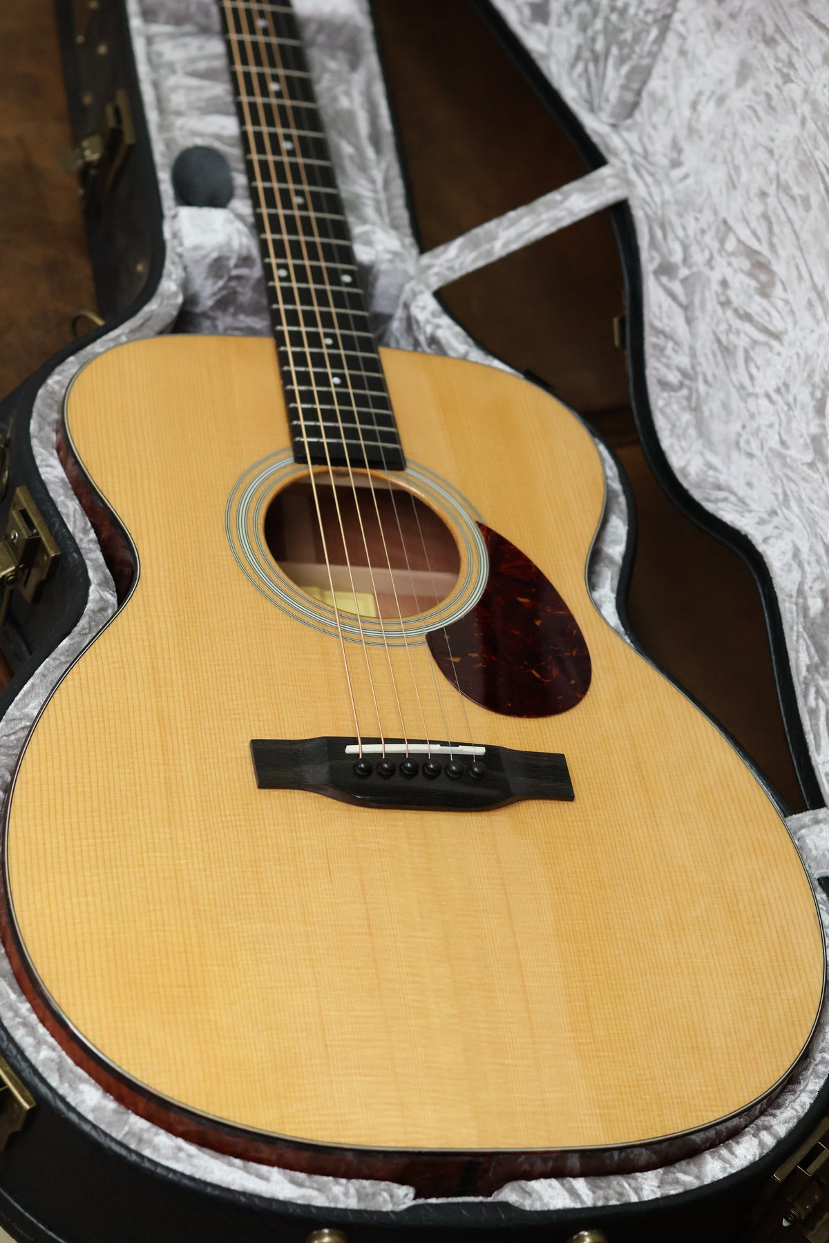 Eastman OM 10 TC 2023 | Thermo
