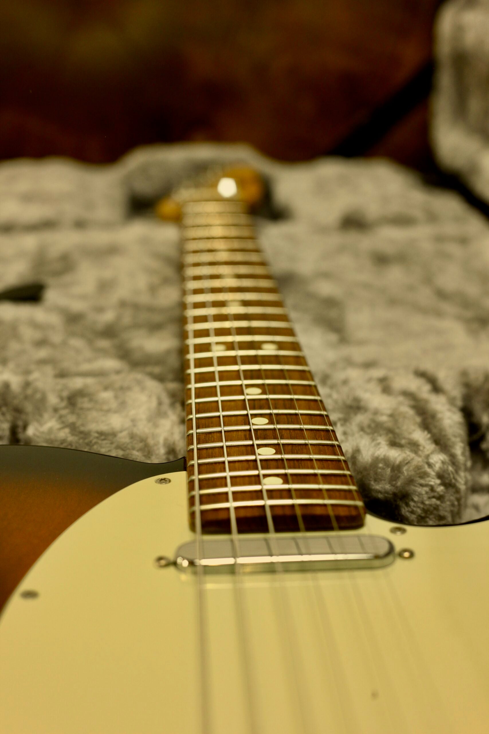 Fender American Pro Telecaster RW 2016 | 2-Color Sunburst
