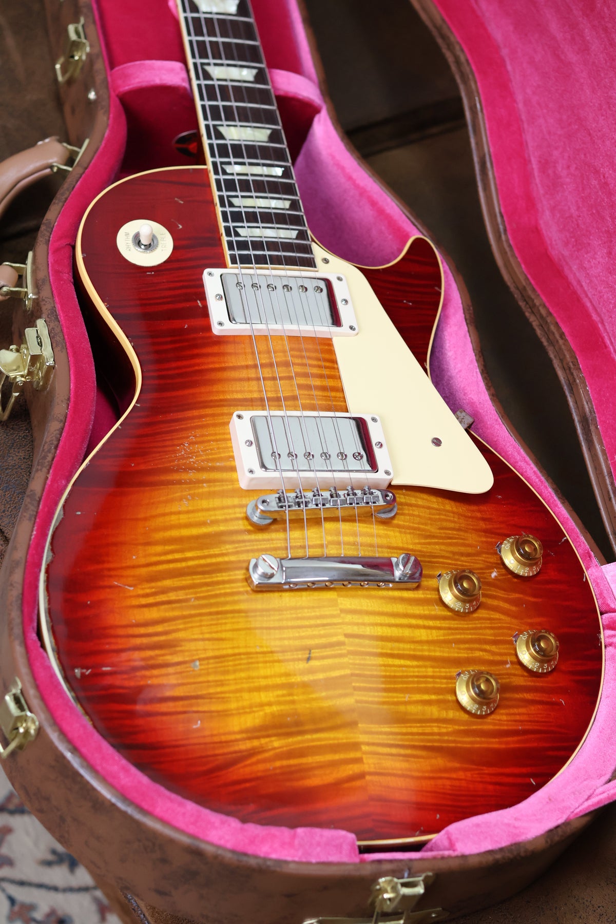 Gibson Les Paul CS Murphy Lab R9 | Slow Iced Tea Fade