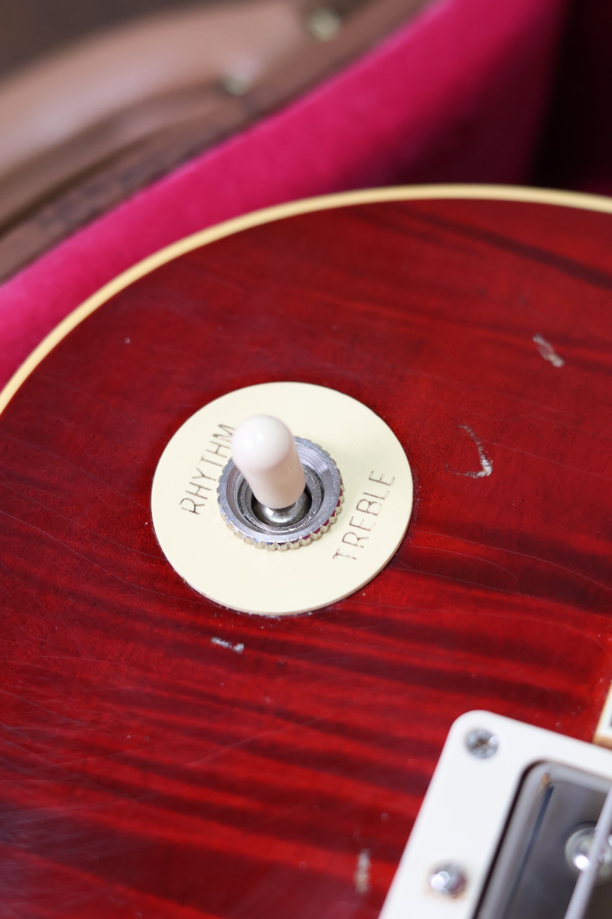 Gibson Les Paul CS Murphy Lab R9 | Slow Iced Tea Fade