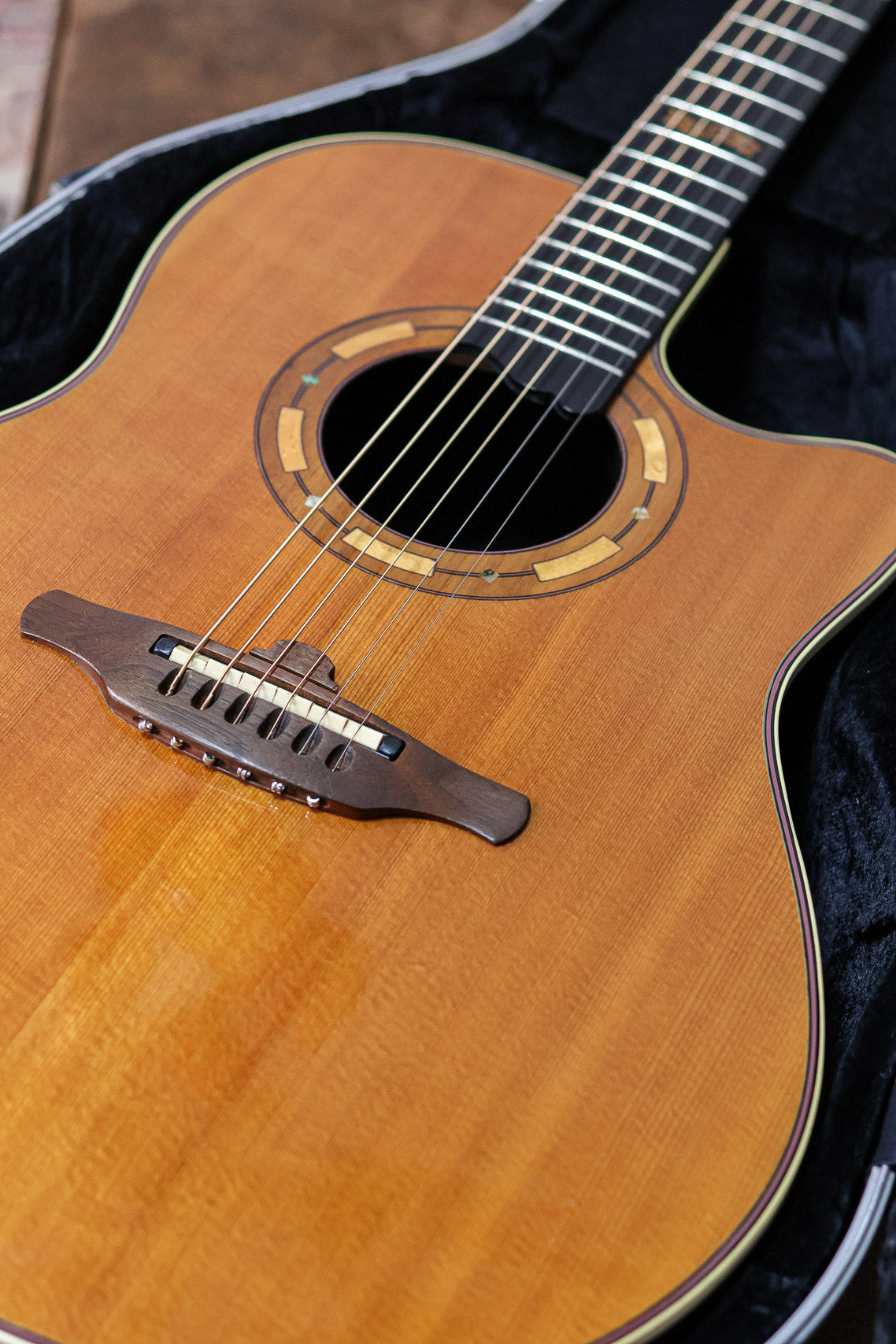 Ovation Collectors Series 95 1995 | Natural