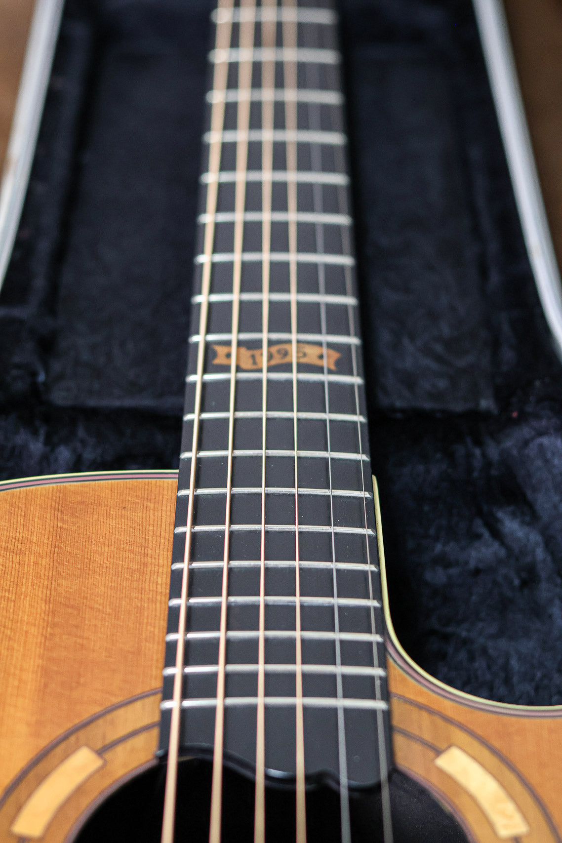 Ovation Collectors Series 95 1995 | Natural