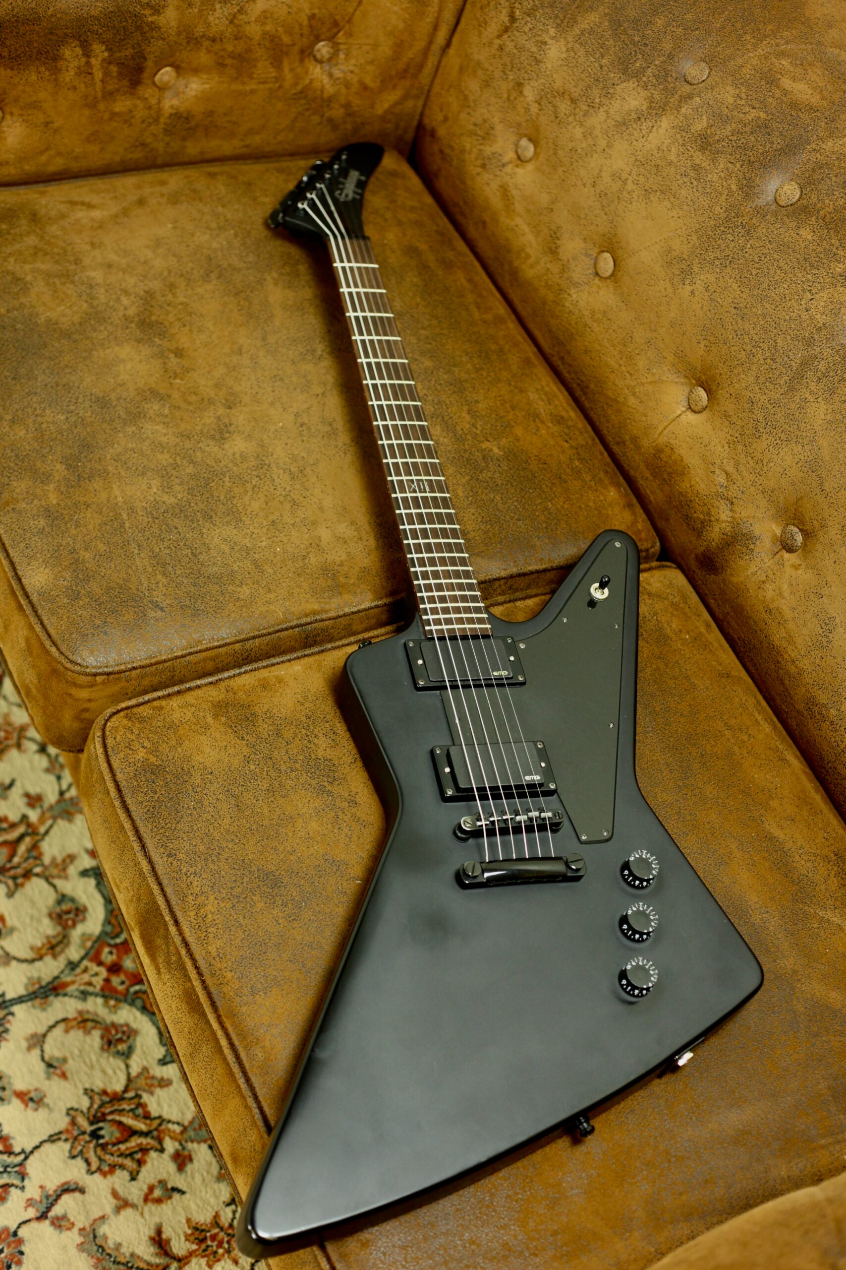 Epiphone Goth '58 Explorer | Pitch Black