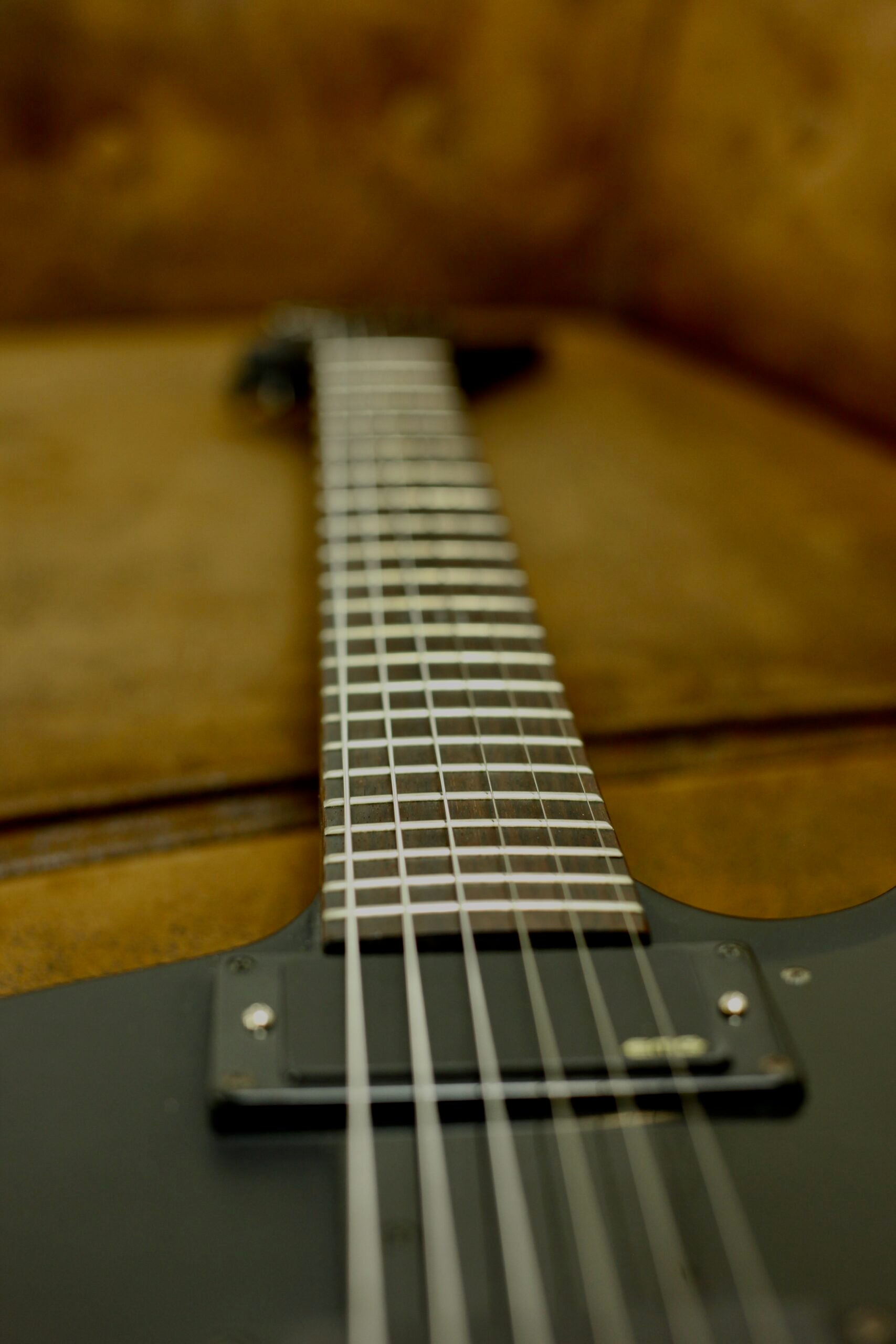 Epiphone Goth '58 Explorer | Pitch Black