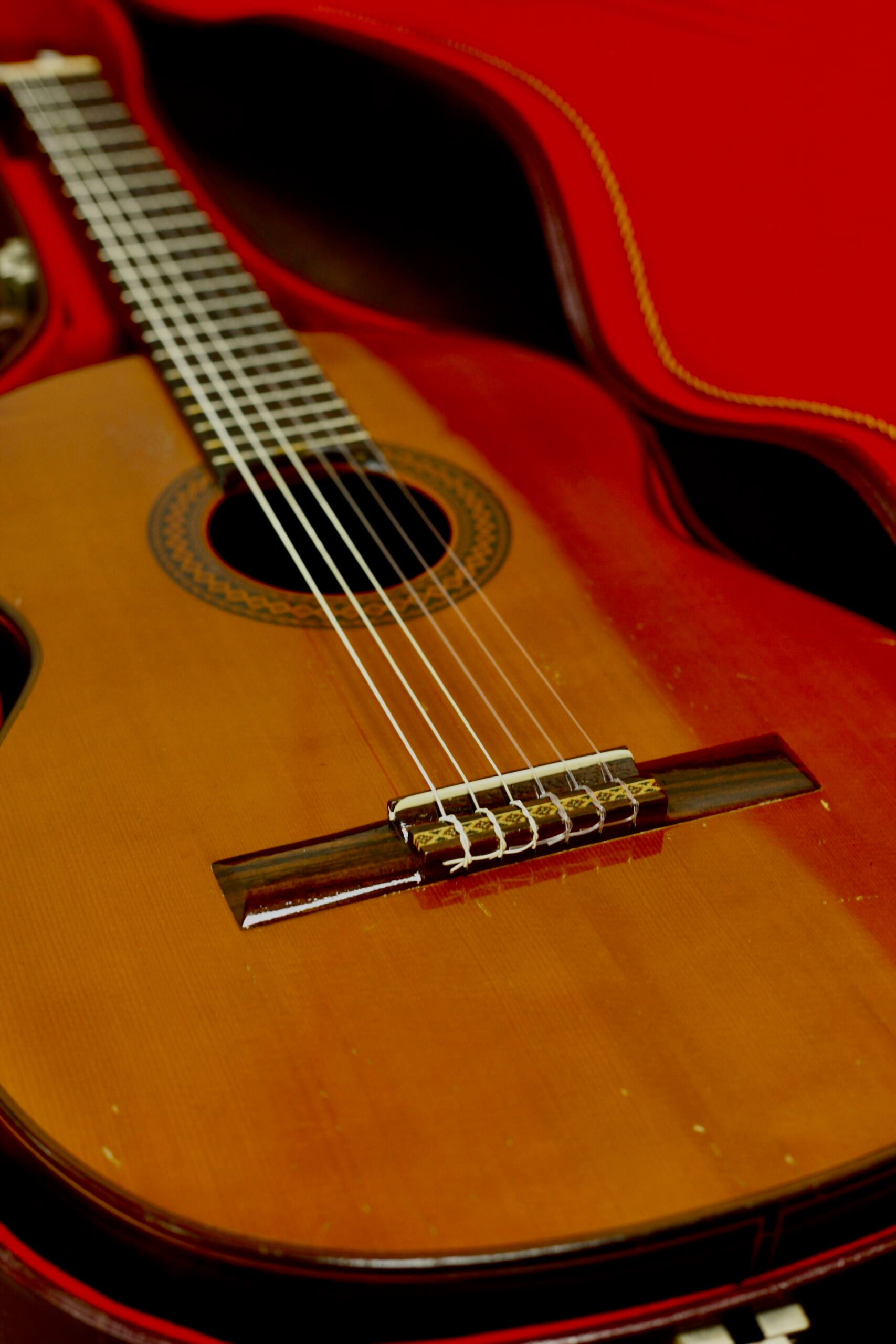 Gabriela Casas Classical (ca. 1975) | Spruce & Rosewood