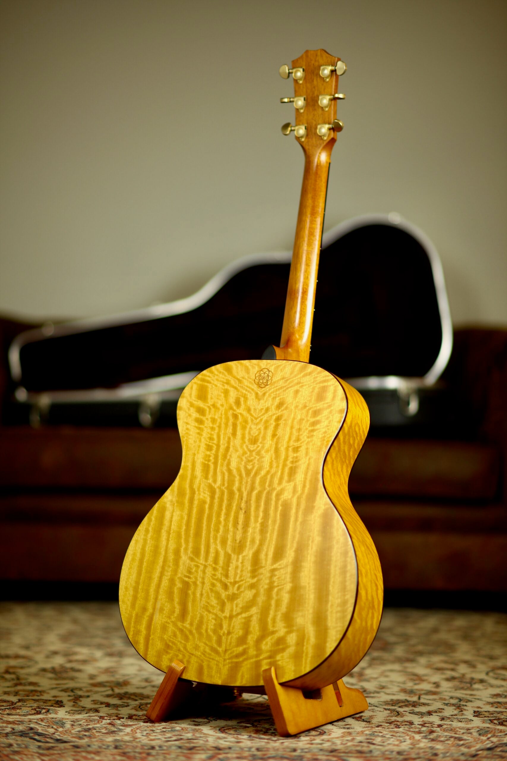 Taylor JKSM Jewel Kilcher Signature Model | Natural