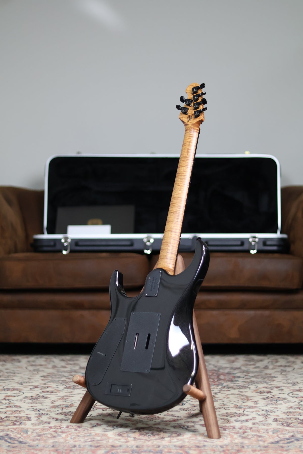 Ernie Ball Musicman JP16 | Black Lava