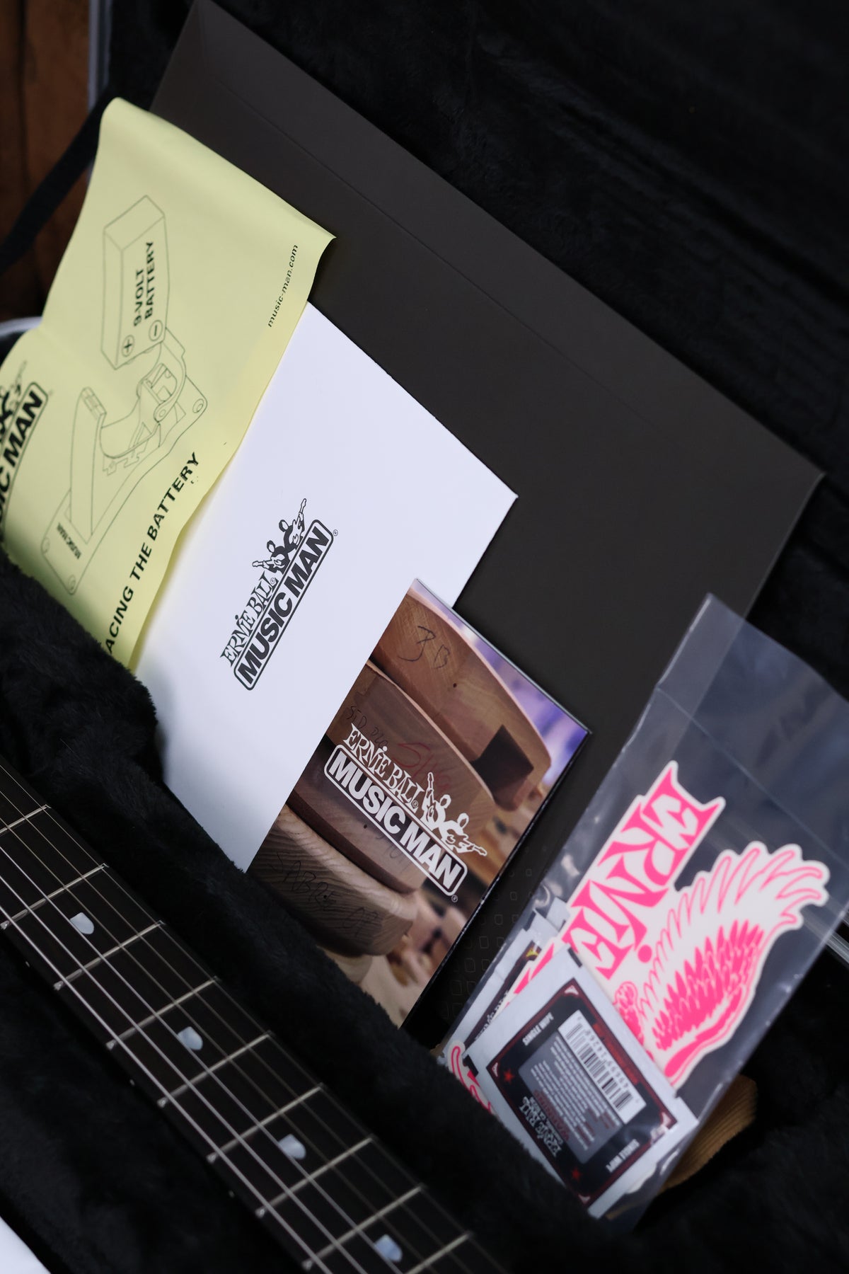 Ernie Ball Musicman JP16 | Black Lava