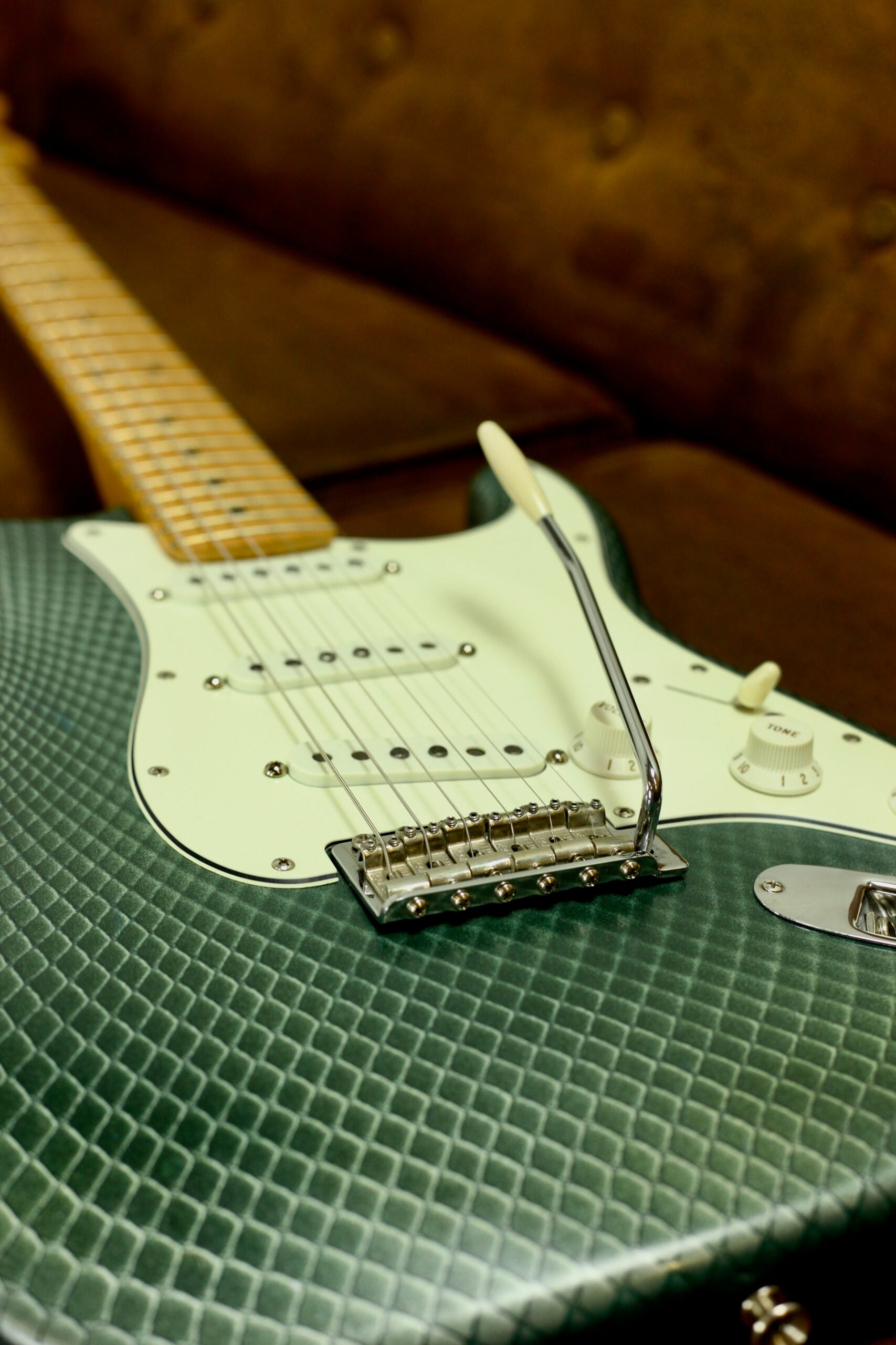 Fender USA Standard Stratocaster 2002 | Snake Skin