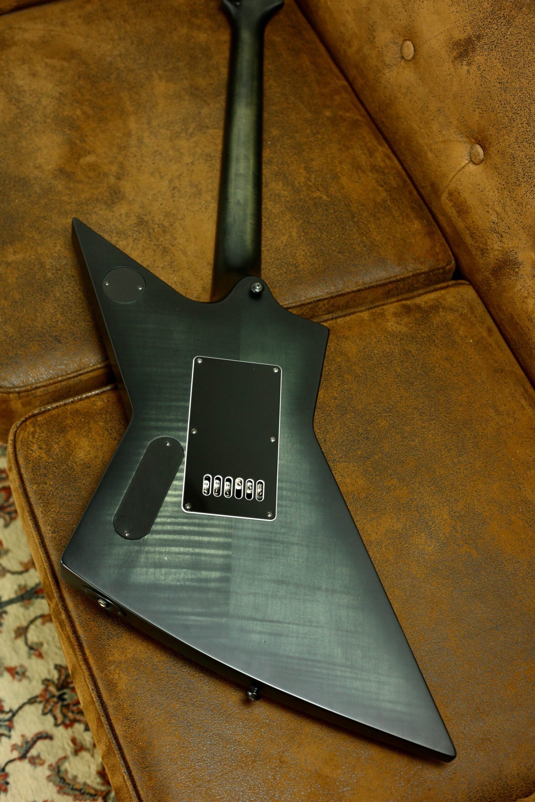Solar Guitars E1.6 FBB | Matte Black