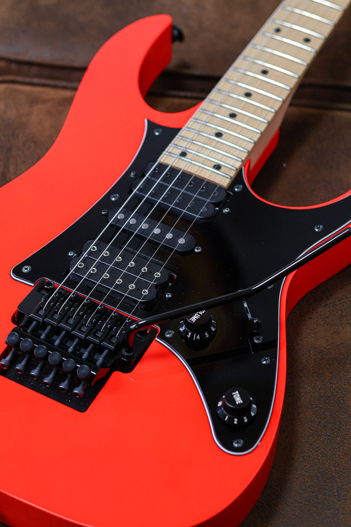 Ibanez RG 550 Genesis | Road Flare Red