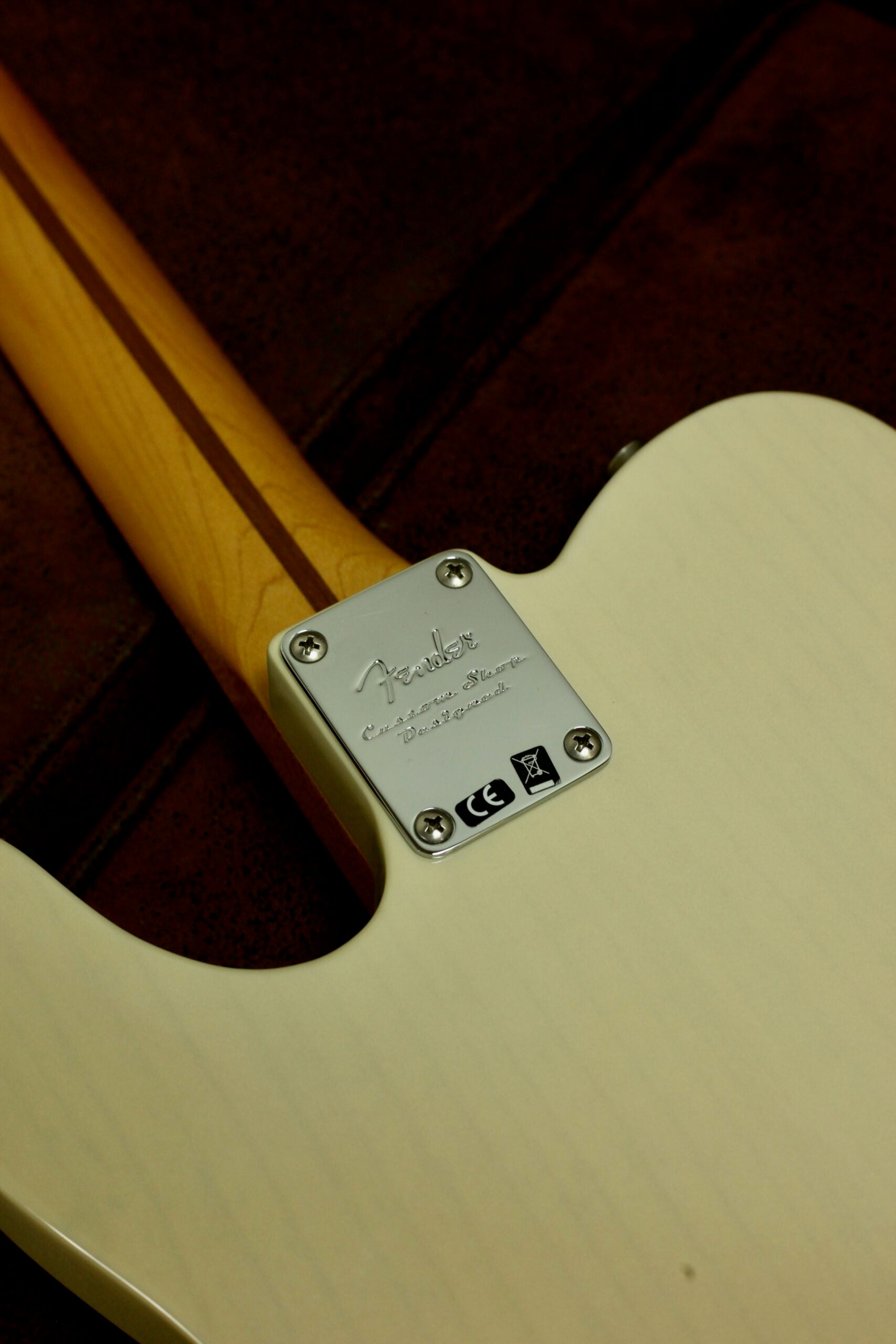 Fender Classic Player Baja Telecaster 2013 | Blonde