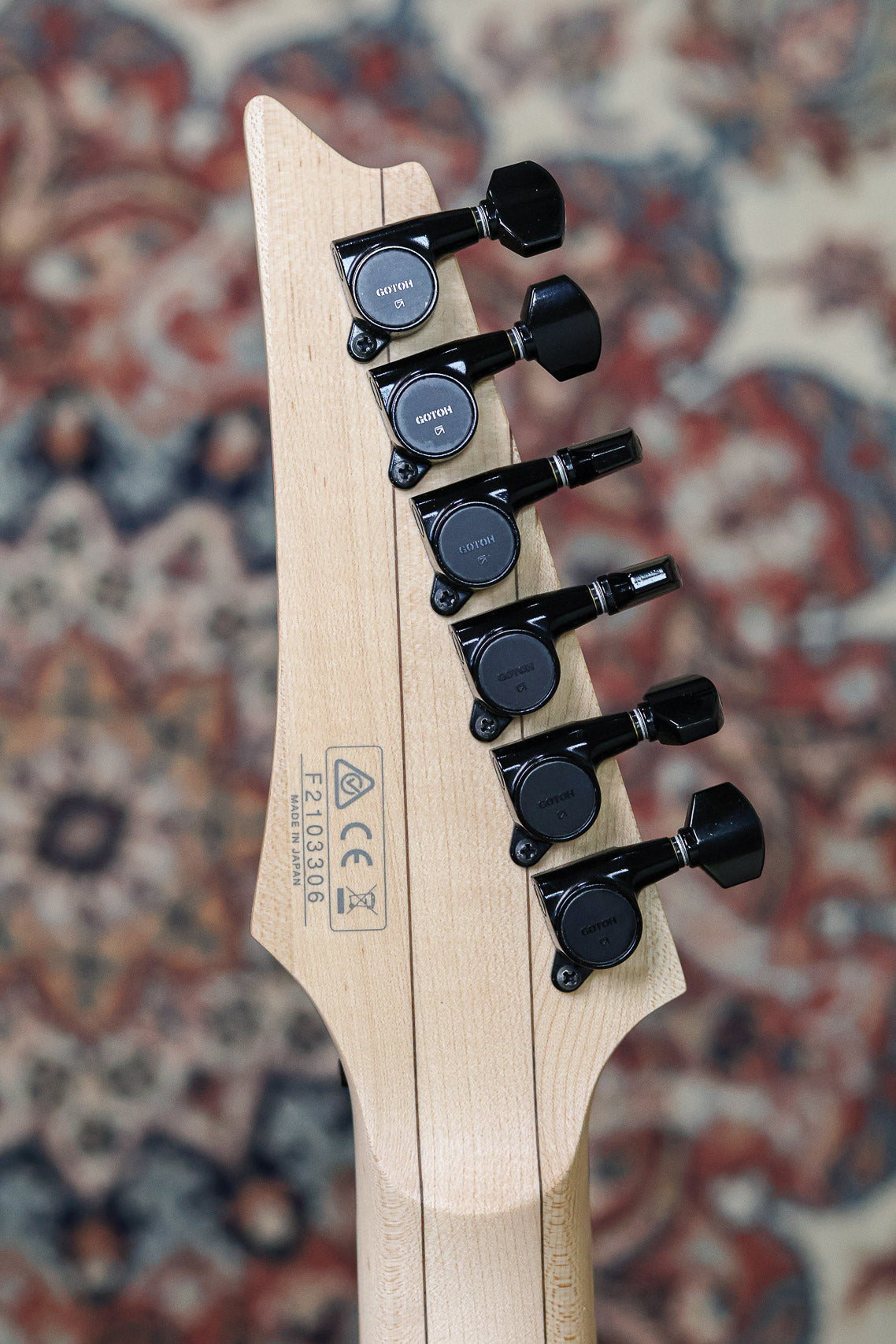 Ibanez RG 550 Genesis | Road Flare Red