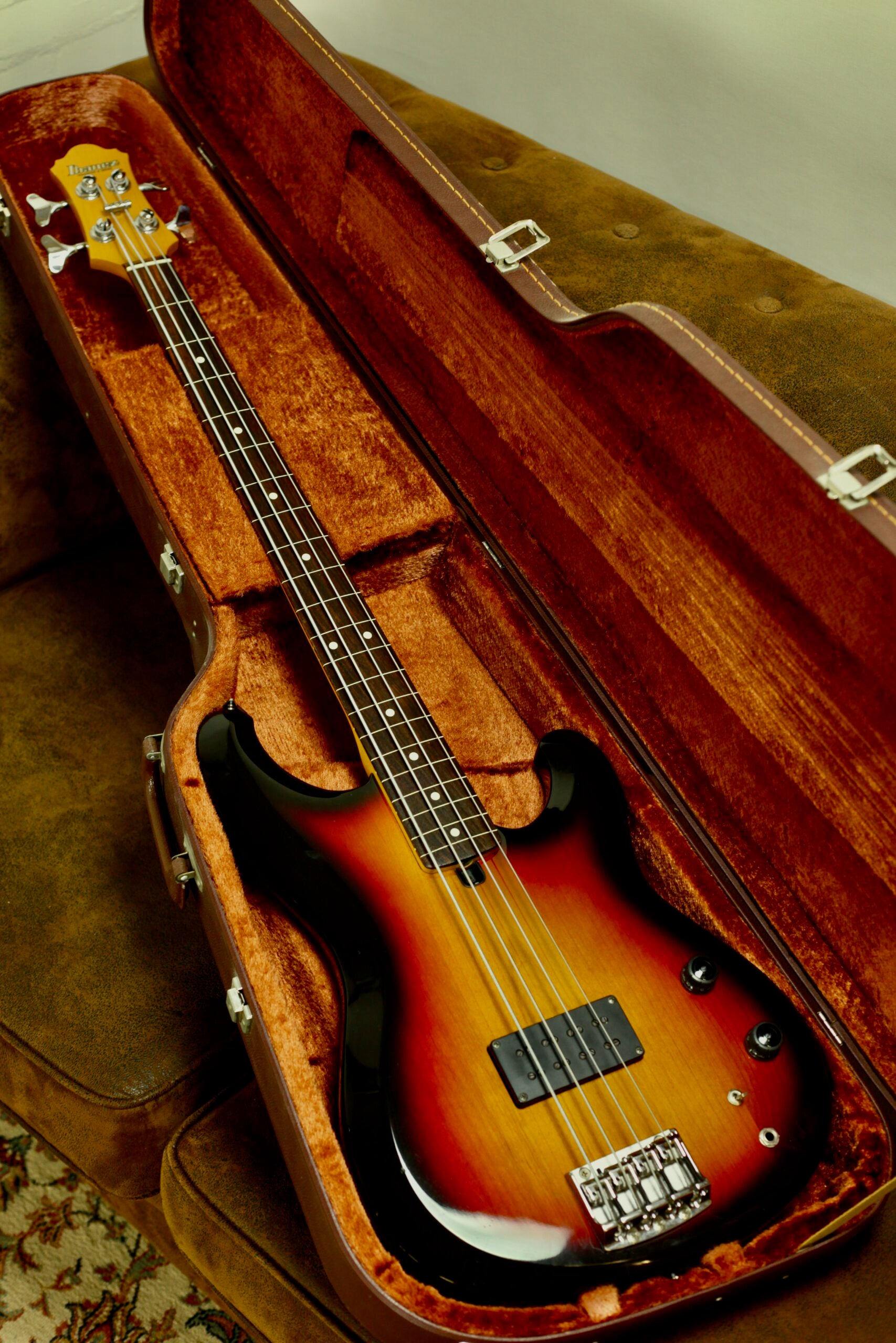 Ibanez RB840 Fret-less Deluxe edition | Brown Sunburst