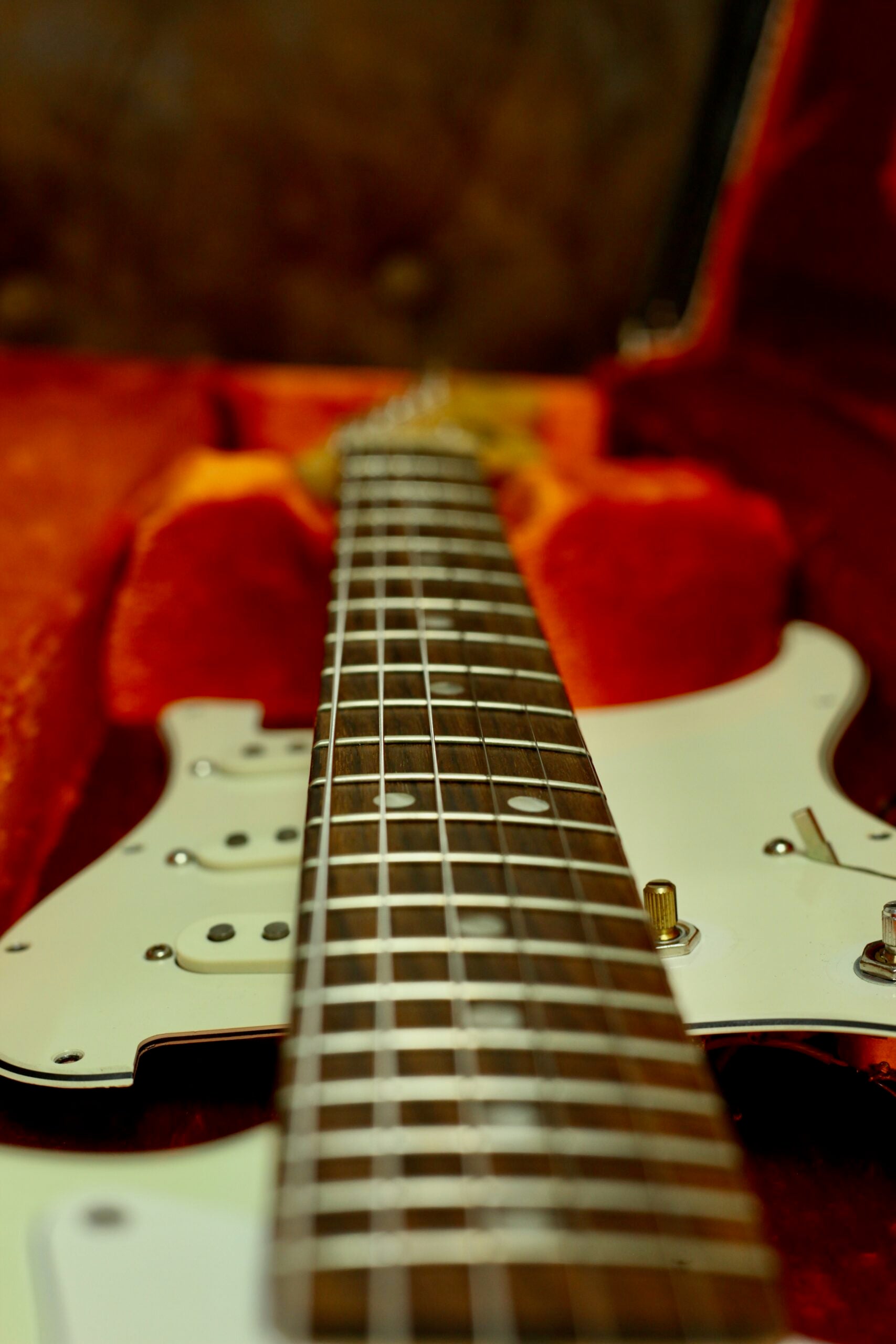 Fender American Vintage '65 Stratocaster Re-Issue | Olympic White