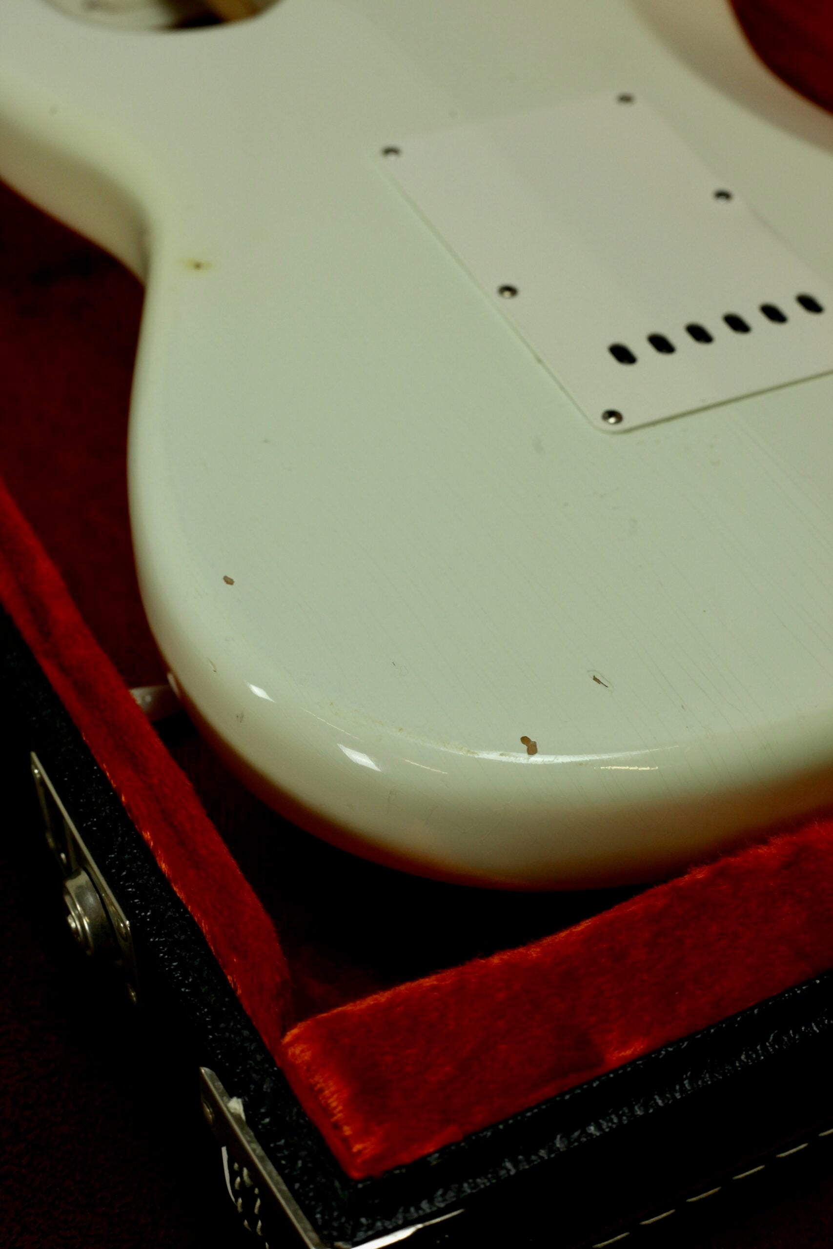Fender American Vintage '65 Stratocaster Re-Issue | Olympic White