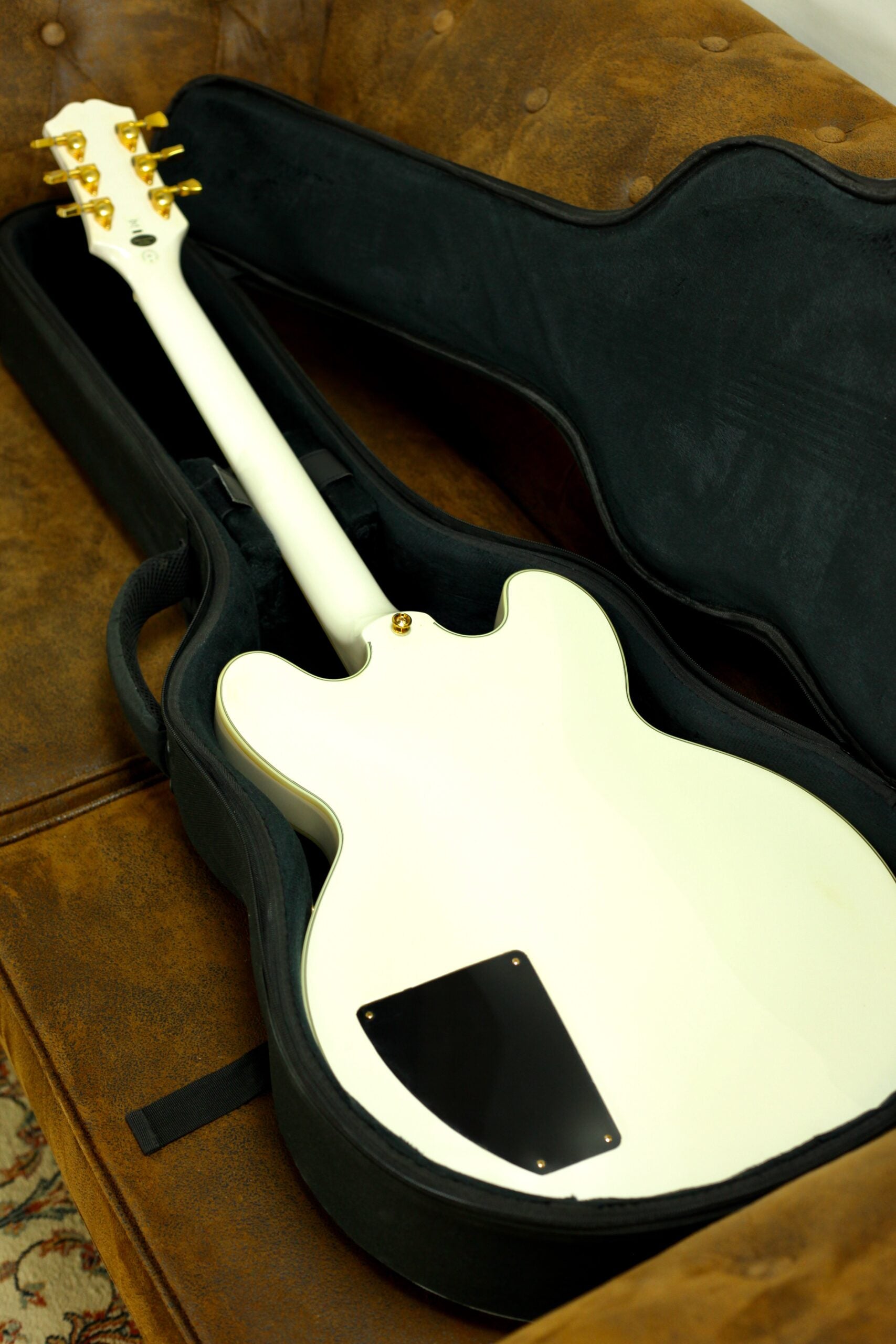 Epiphone BB King Lucille | Bone White